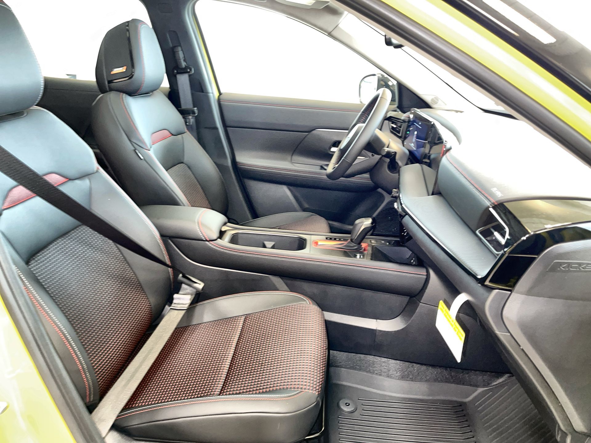 2026 Nissan Kicks