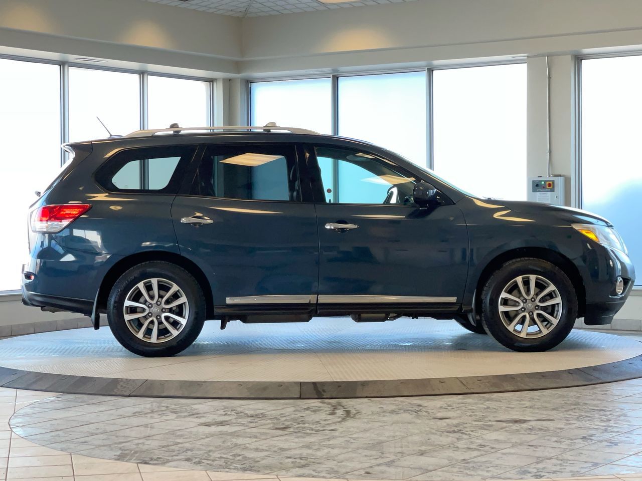 2014 Nissan Pathfinder in Regina, Saskatchewan