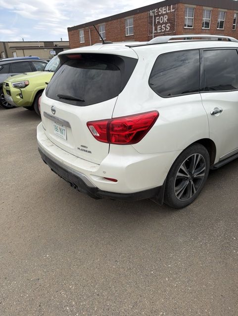 Nissan Pathfinder  2017 à Regina, Saskatchewan