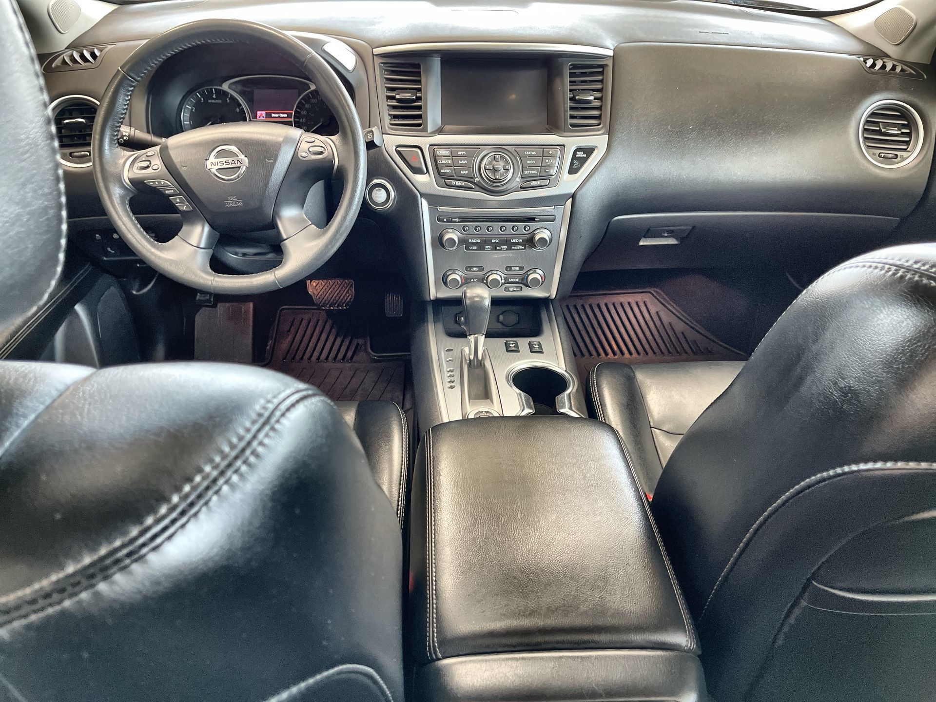 Nissan Pathfinder  2017 à Regina, Saskatchewan