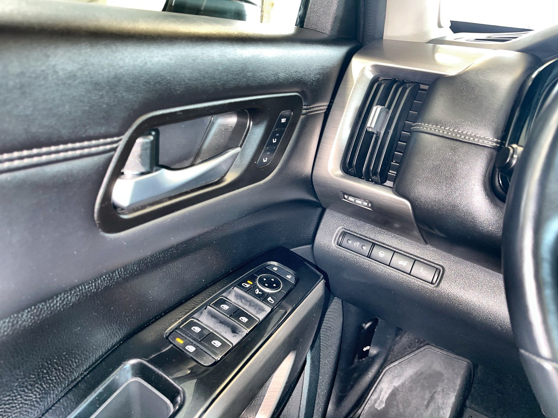 2022 Nissan Pathfinder