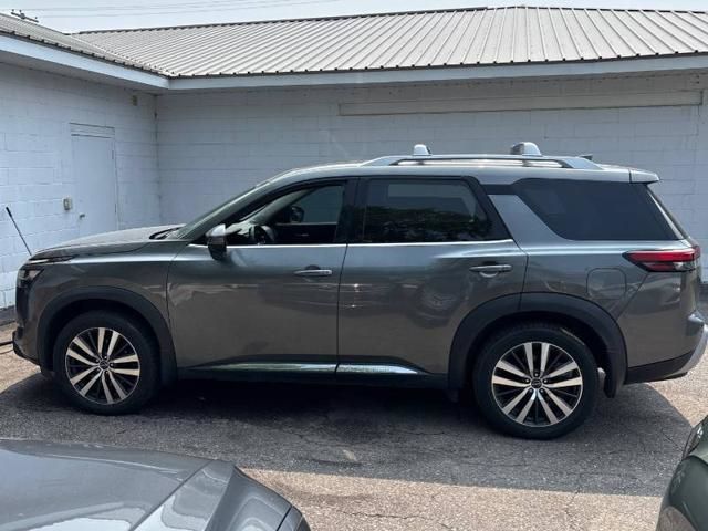 2022 Nissan Pathfinder in Regina, Saskatchewan