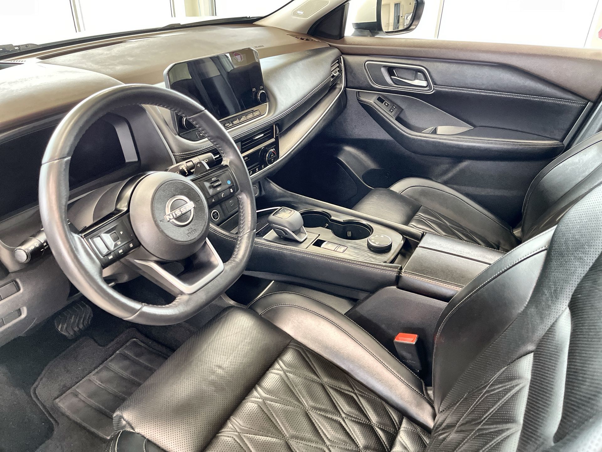 2023 Nissan Rogue in Regina, Saskatchewan