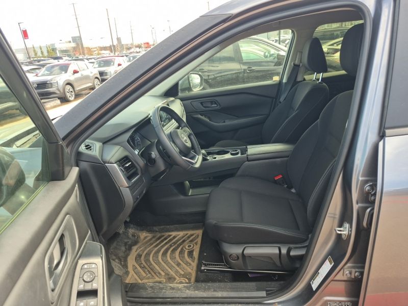 Nissan Rogue  2024 à Regina, Saskatchewan