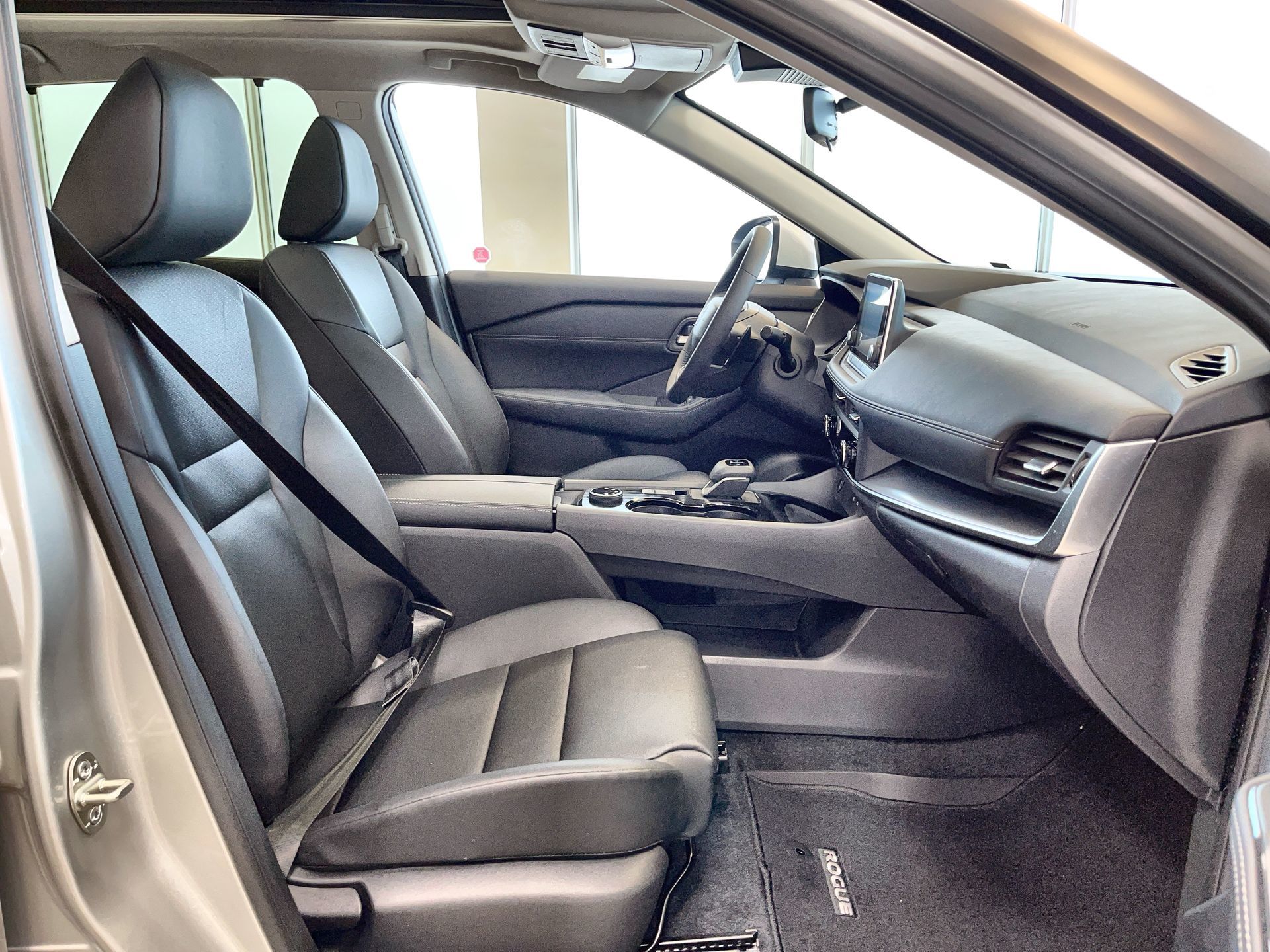 2025 Nissan Rogue in Regina, Saskatchewan