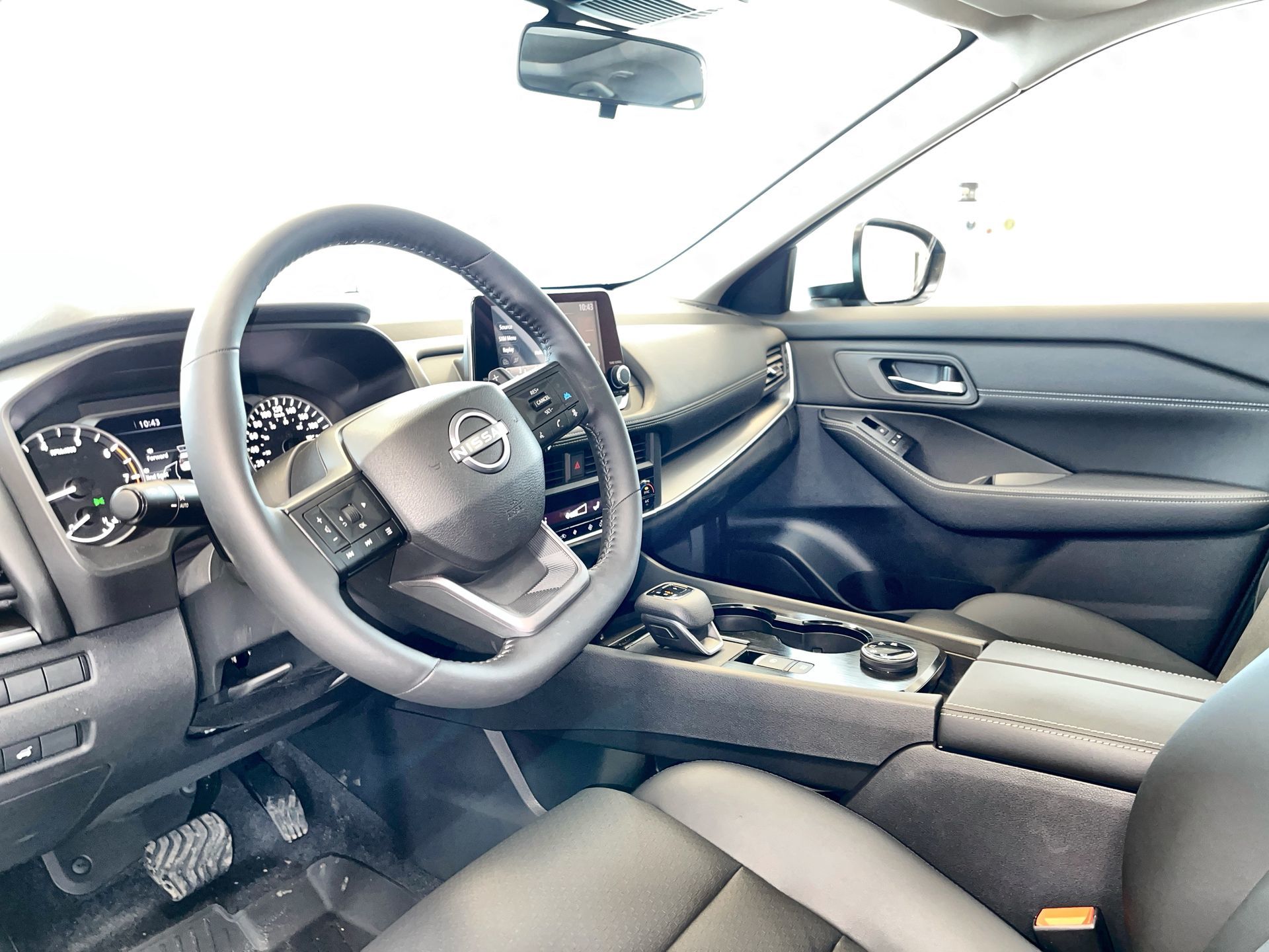 2025 Nissan Rogue in Regina, Saskatchewan