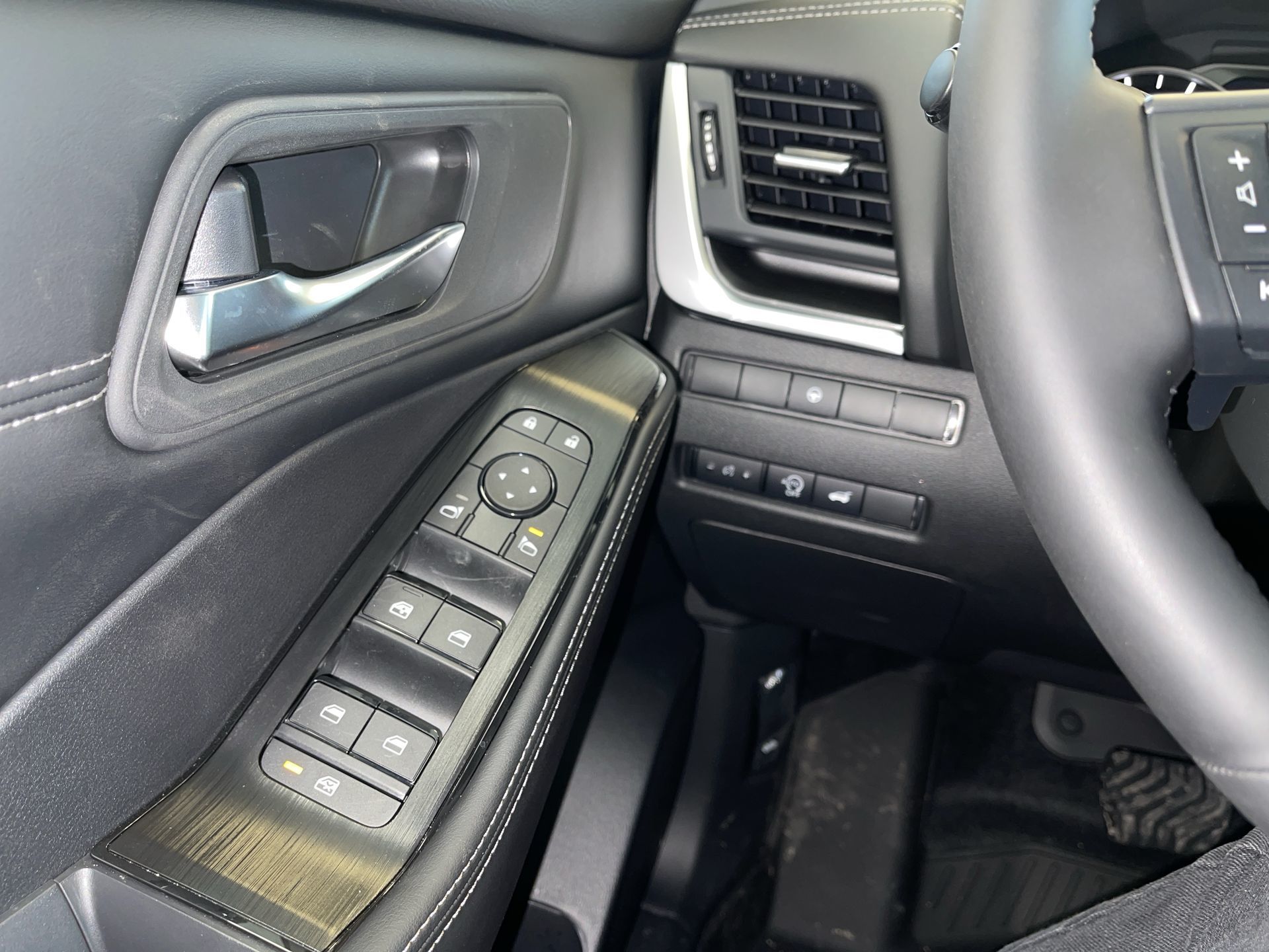 2025 Nissan Rogue in Regina, Saskatchewan