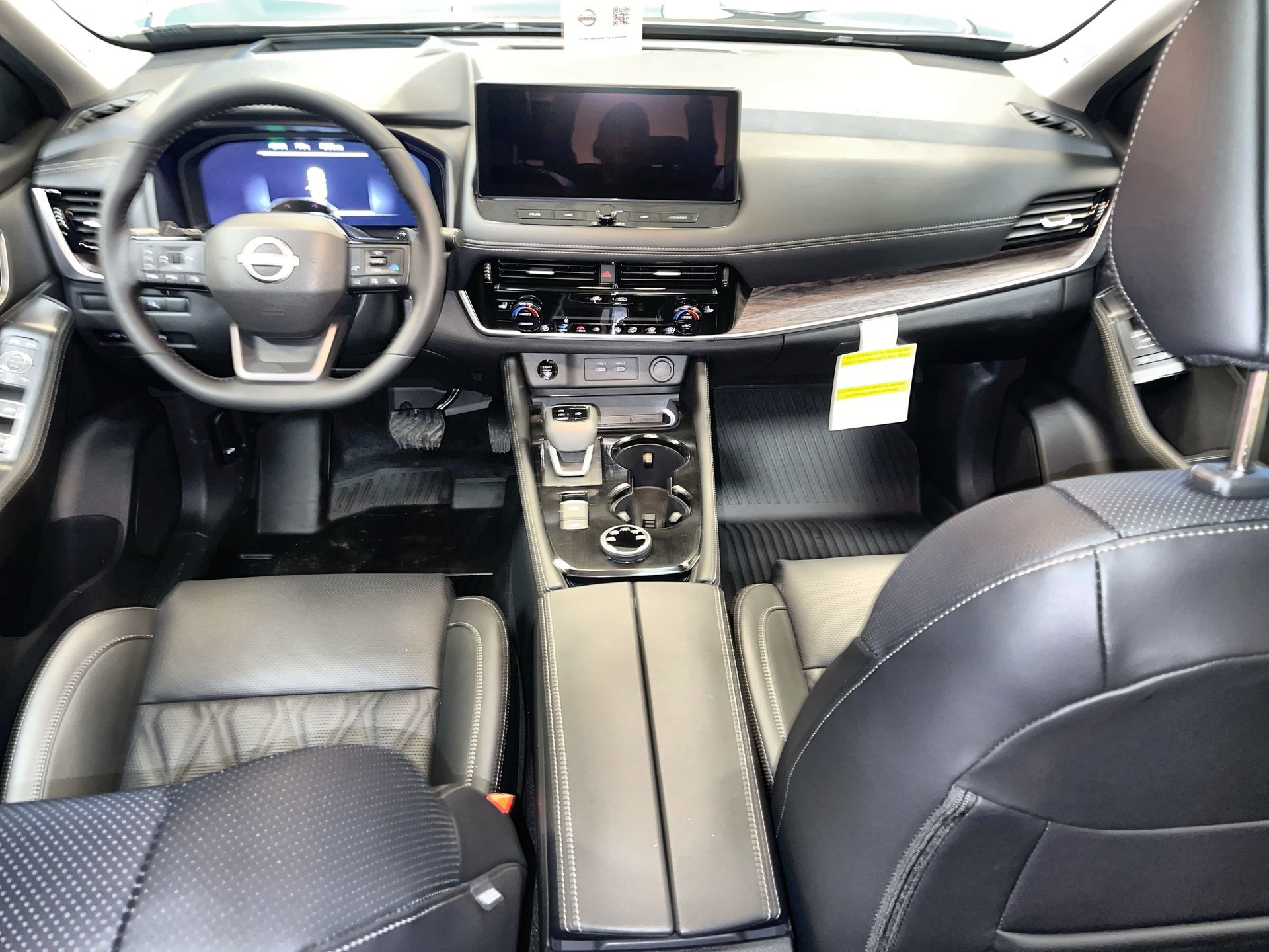 Nissan Rogue  2025 à Regina, Saskatchewan
