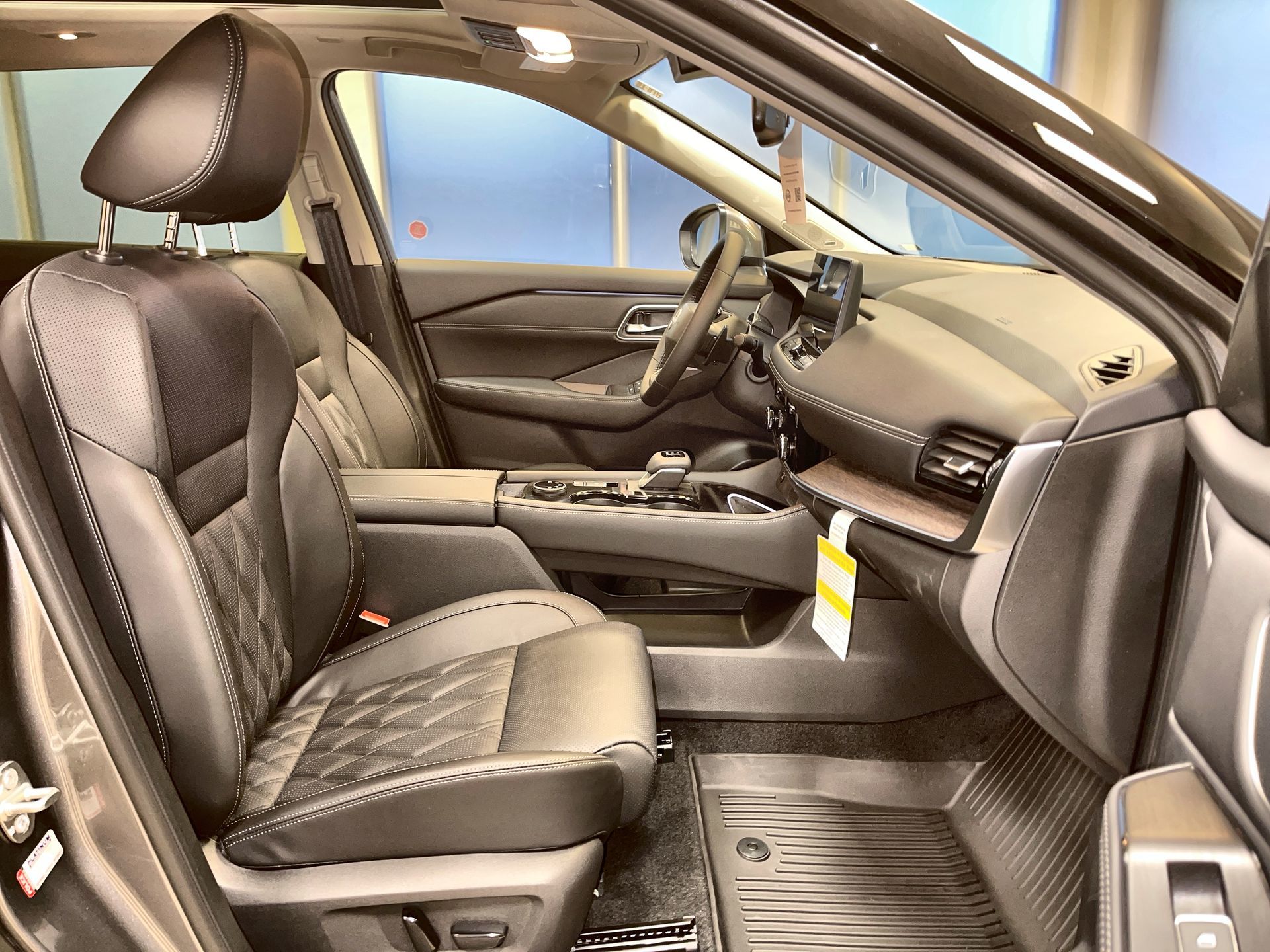 Nissan Rogue  2025 à Regina, Saskatchewan