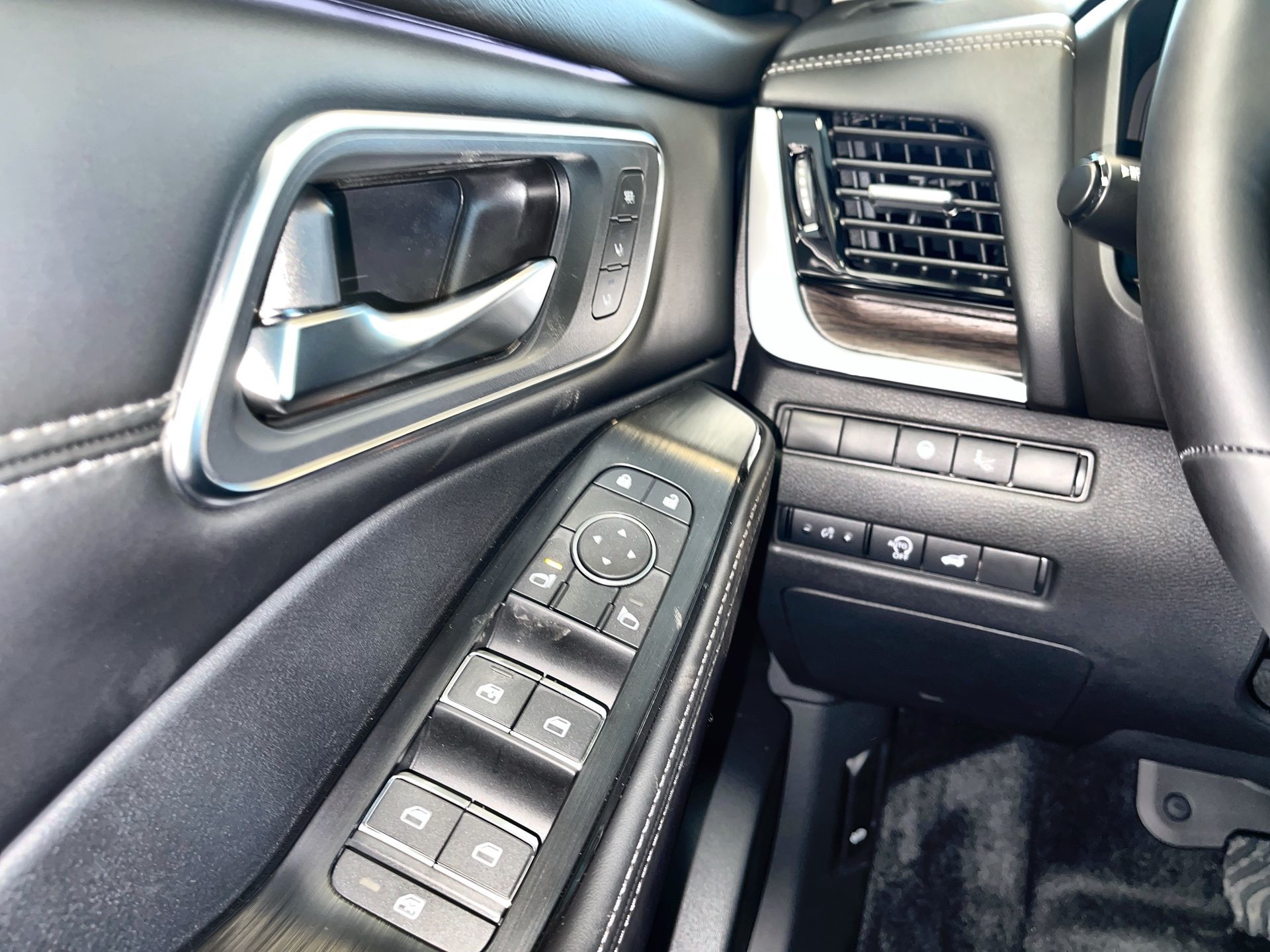 2025 Nissan Rogue in Regina, Saskatchewan