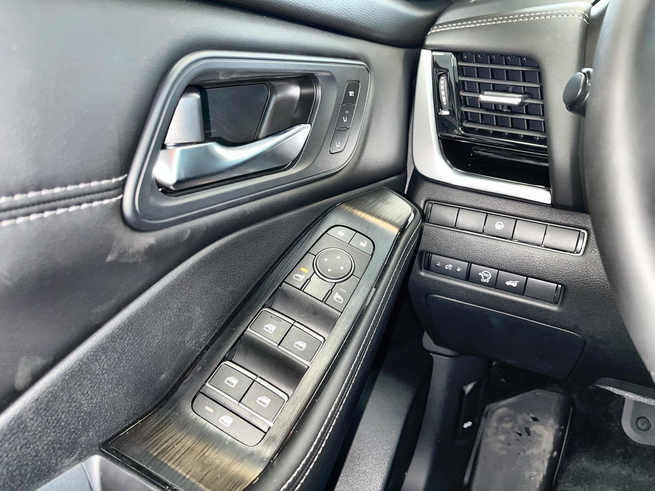 2025 Nissan Rogue in Regina, Saskatchewan