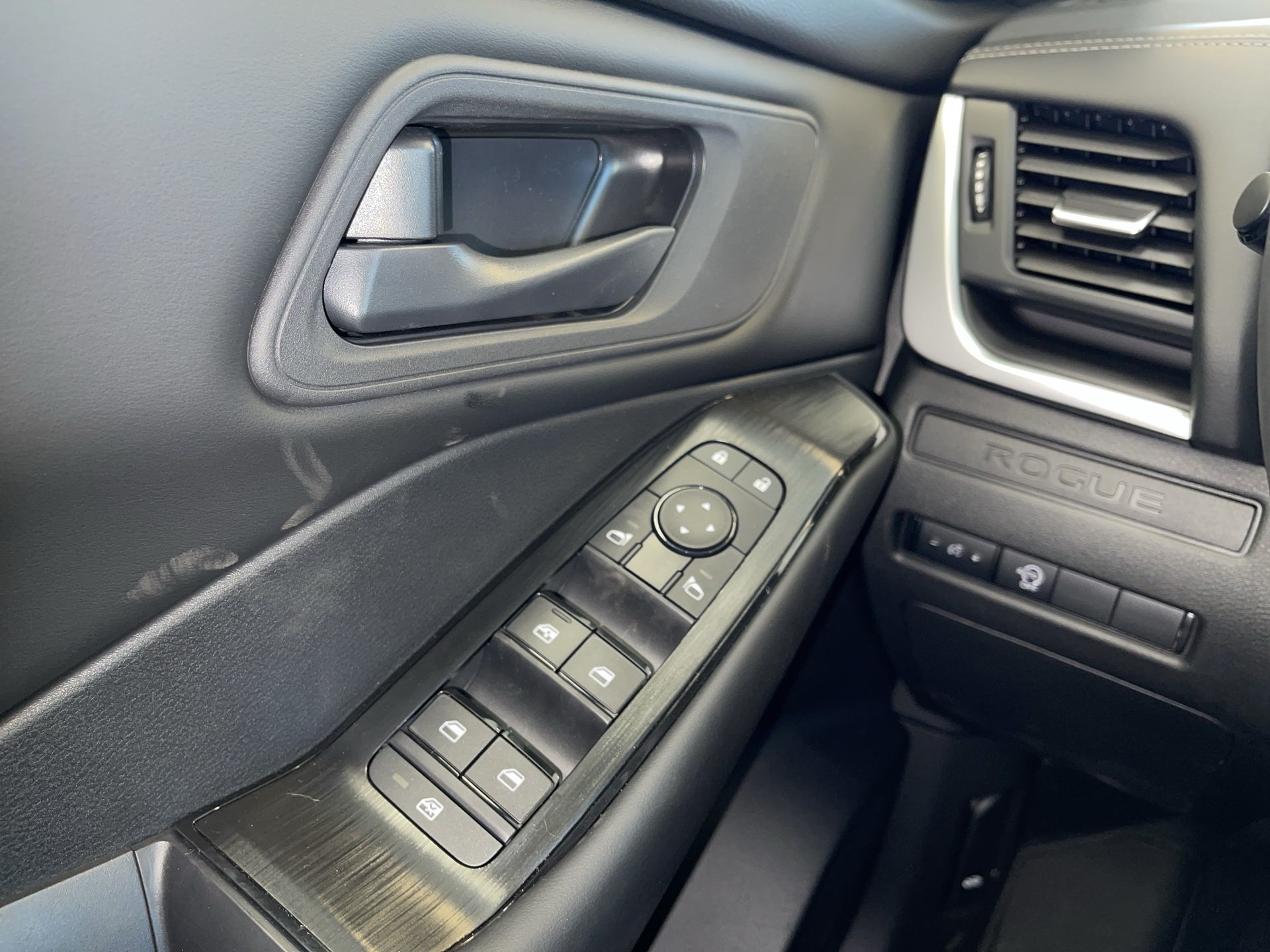 2025 Nissan Rogue in Regina, Saskatchewan