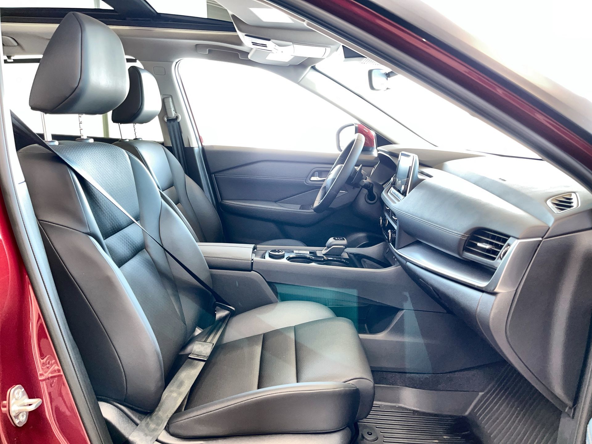 2025 Nissan Rogue in Regina, Saskatchewan