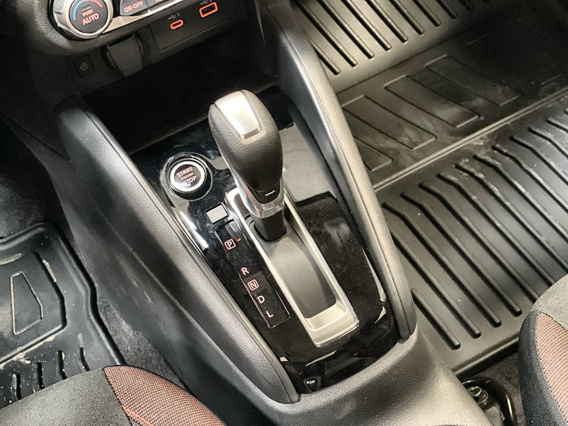 2025 Nissan Versa