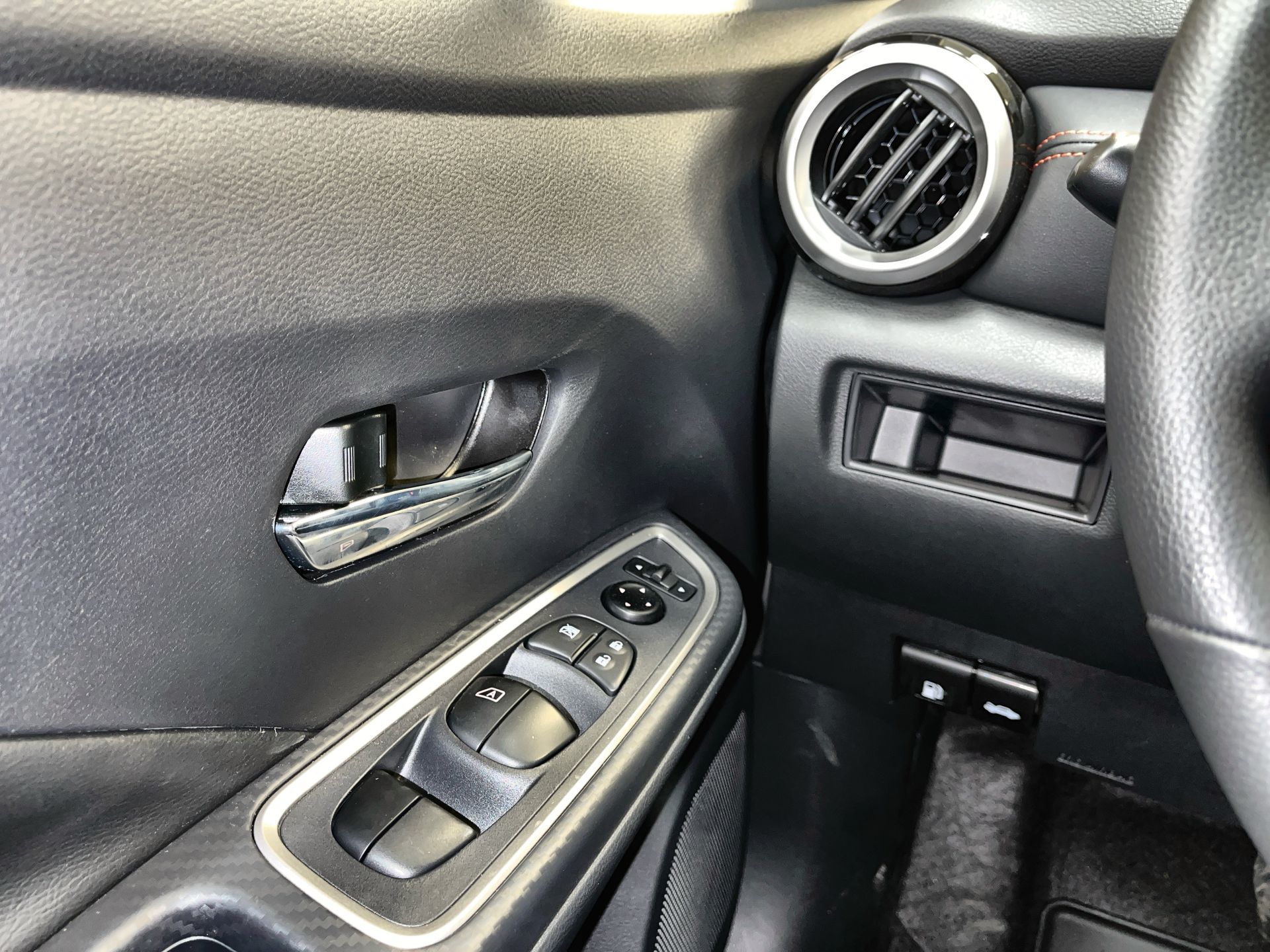 2025 Nissan Versa