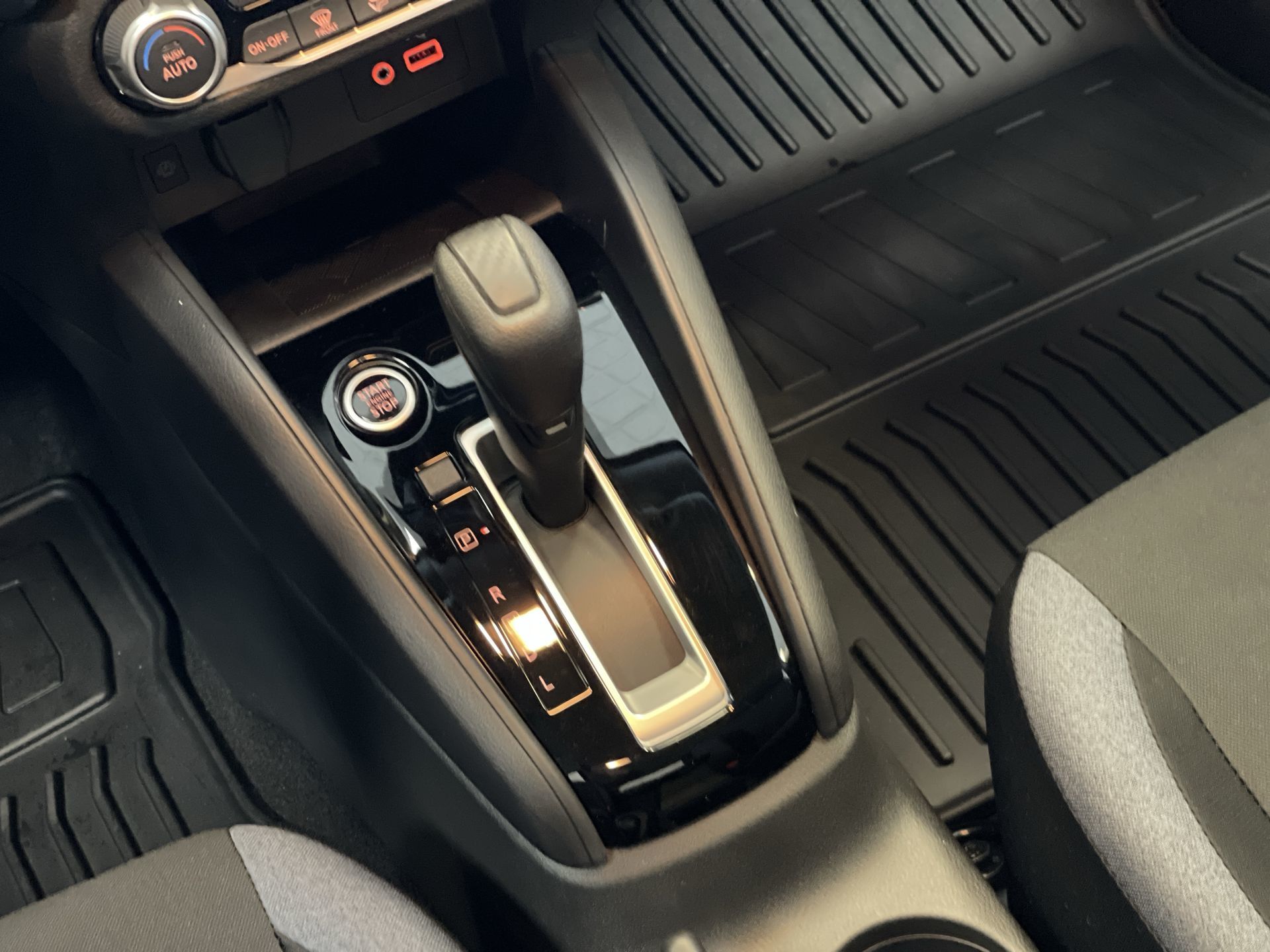 2025 Nissan Versa