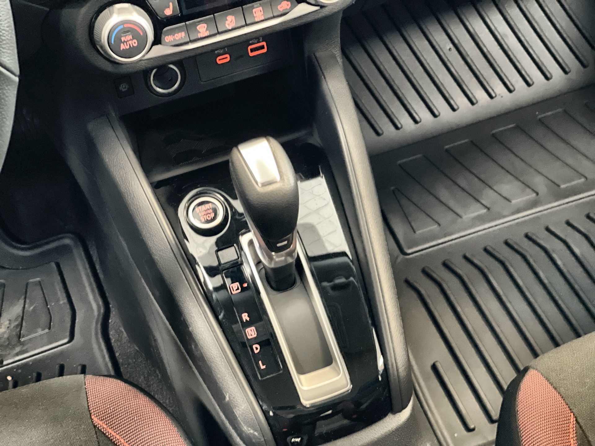 2025 Nissan Versa