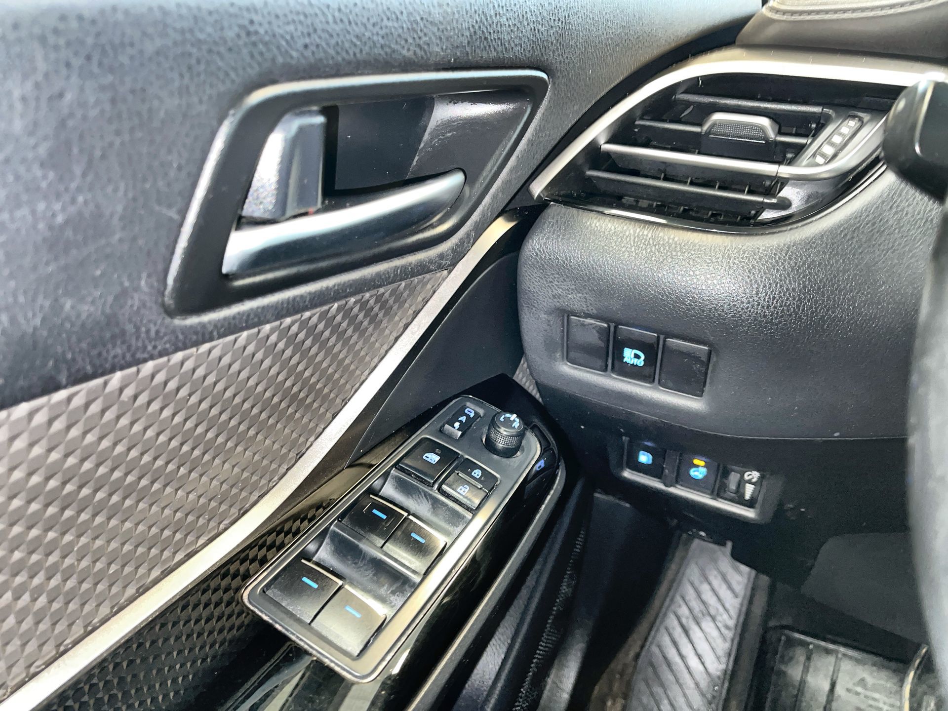 2021 Toyota C-HR in Regina, Saskatchewan