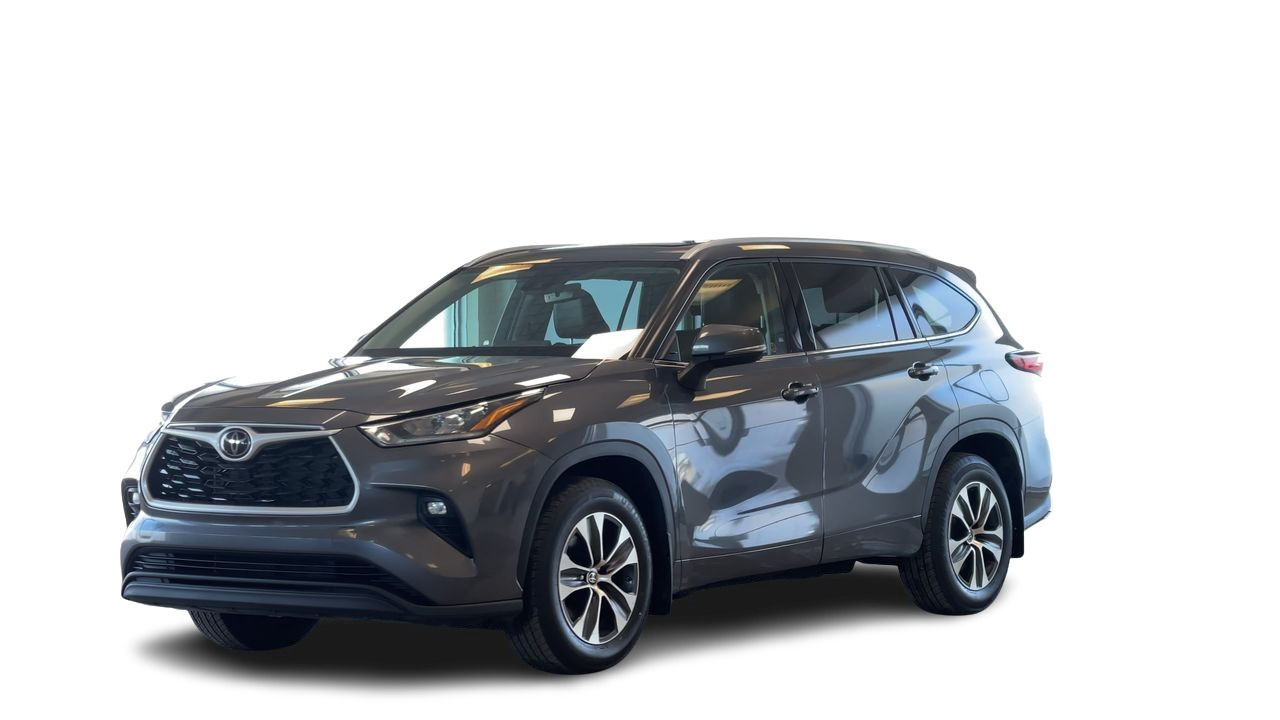 Toyota Highlander  2022 à Regina, Saskatchewan