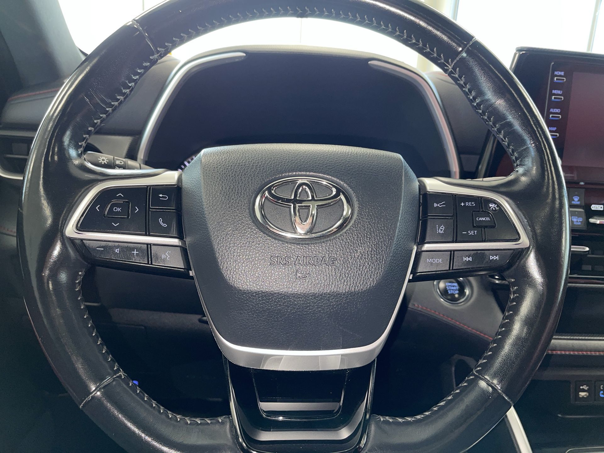 Toyota Highlander  2022 à Regina, Saskatchewan