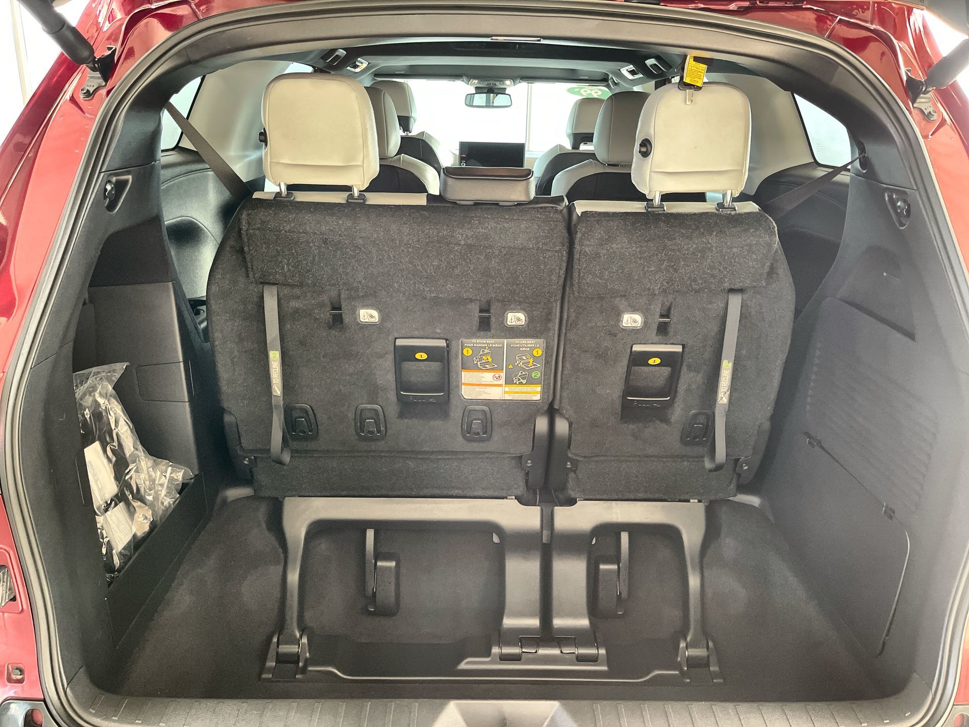 2025 Toyota Sienna Hybrid