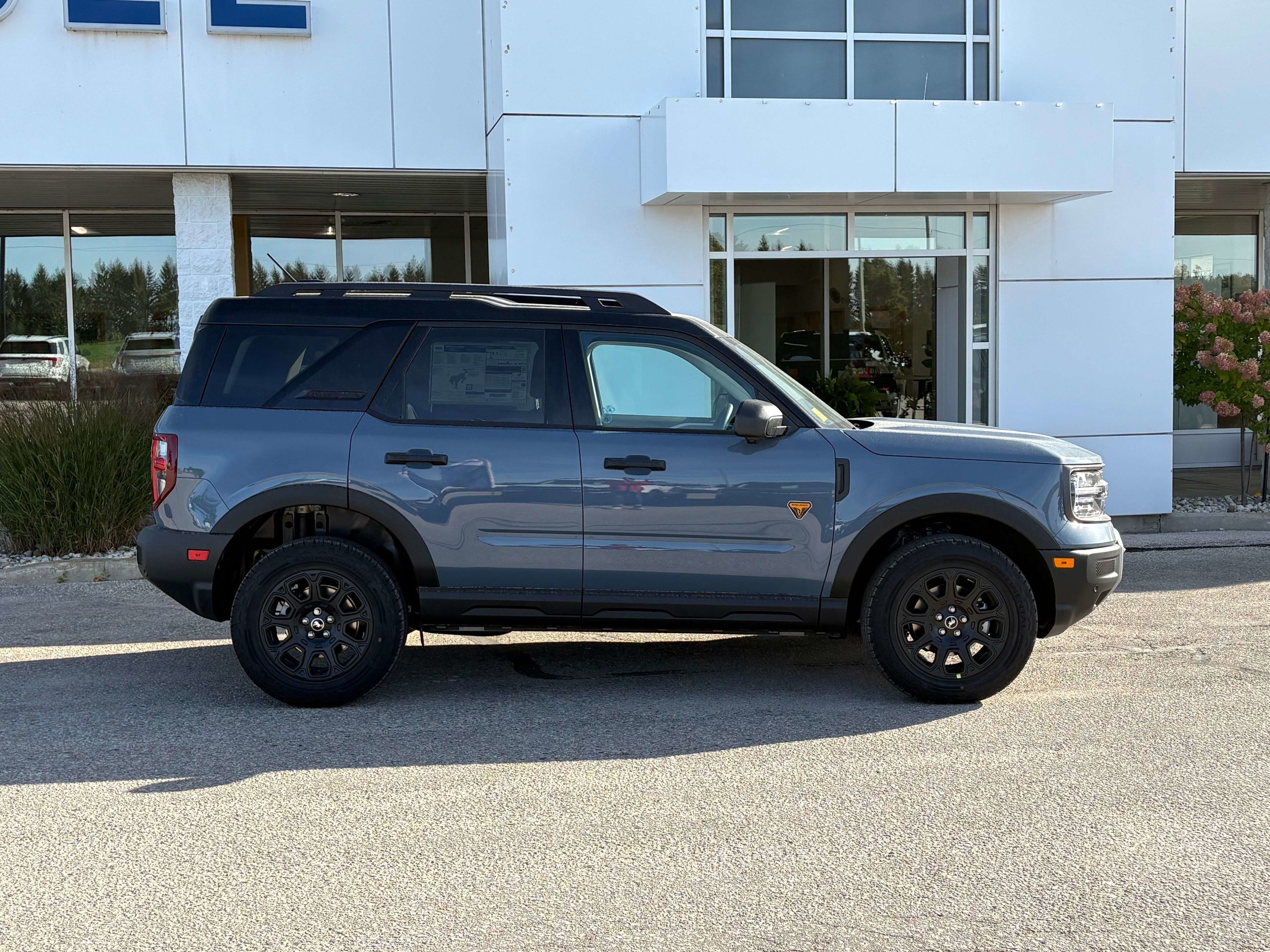 Photo 2026 Ford Bronco Sport Badlands #3