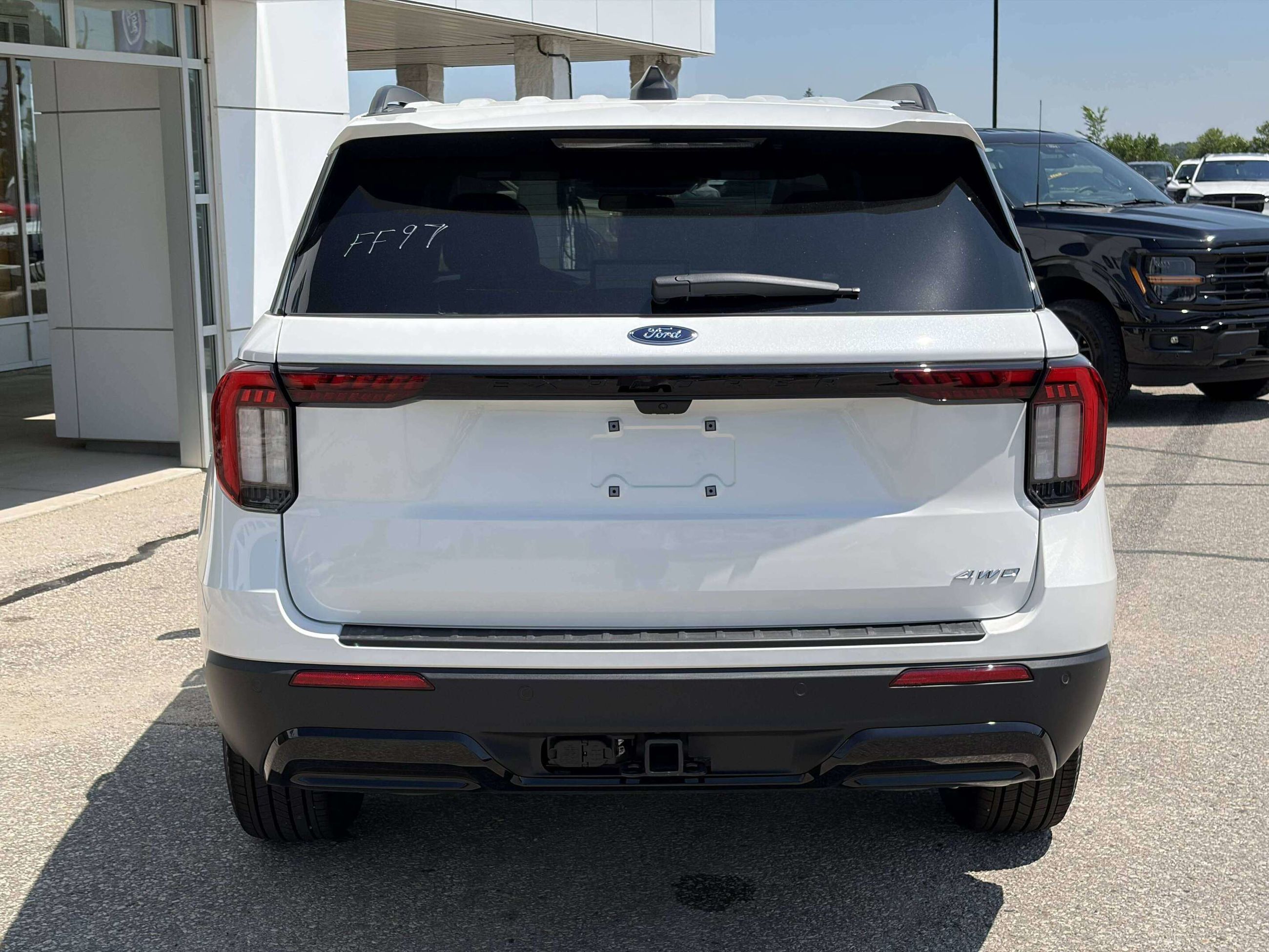 Photo 2026 Ford Explorer ST-Line #5
