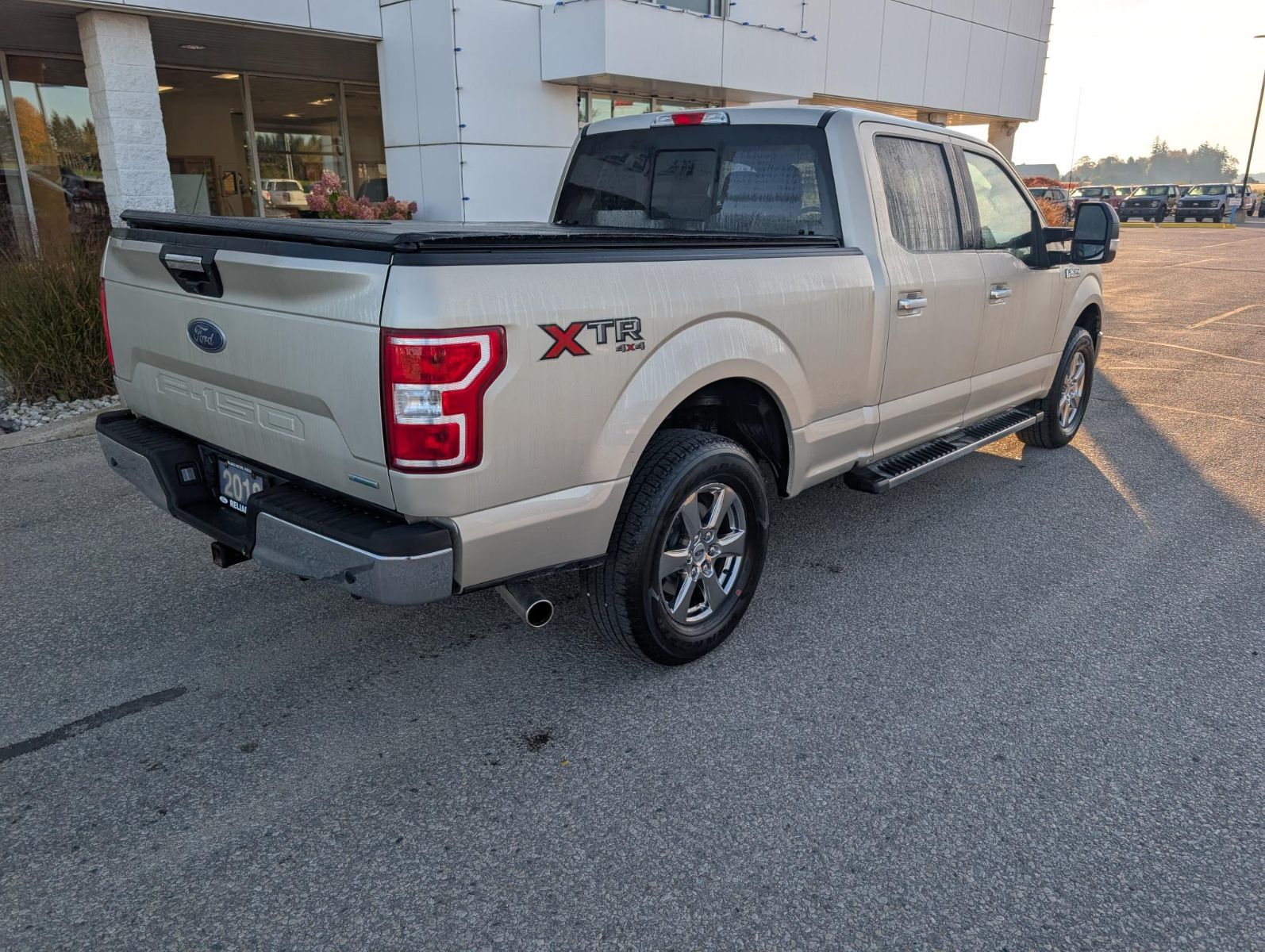 Photo 2018 Ford F-150 XLT #5