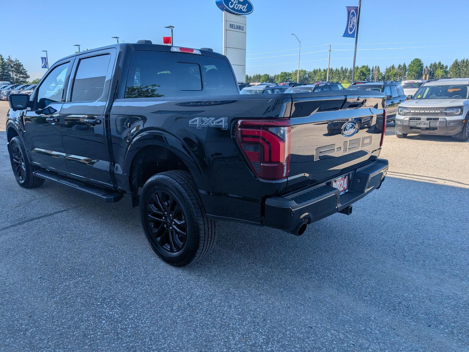 Photo 2024 Ford F-150 LARIAT #5