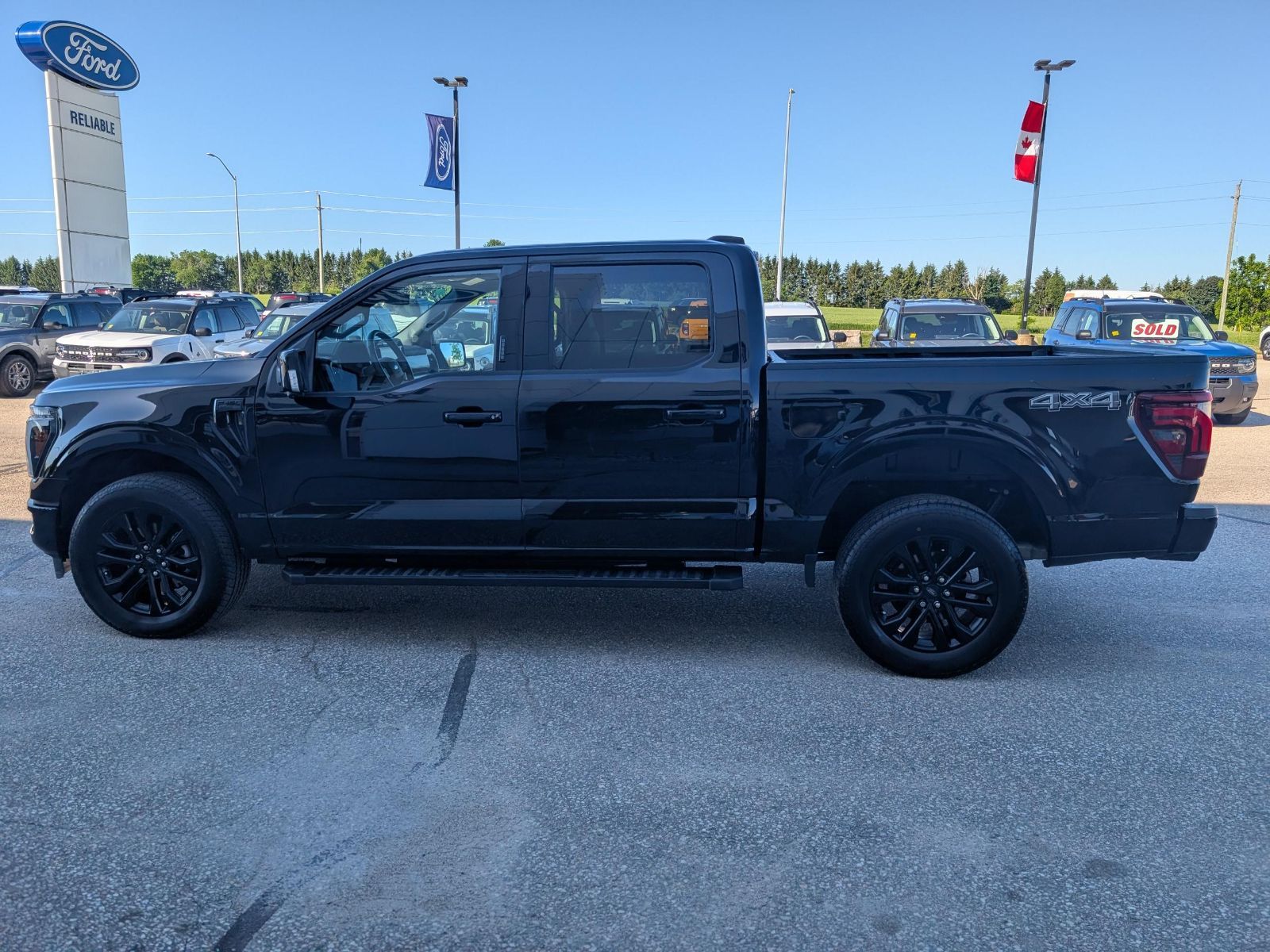 Photo 2024 Ford F-150 LARIAT #6
