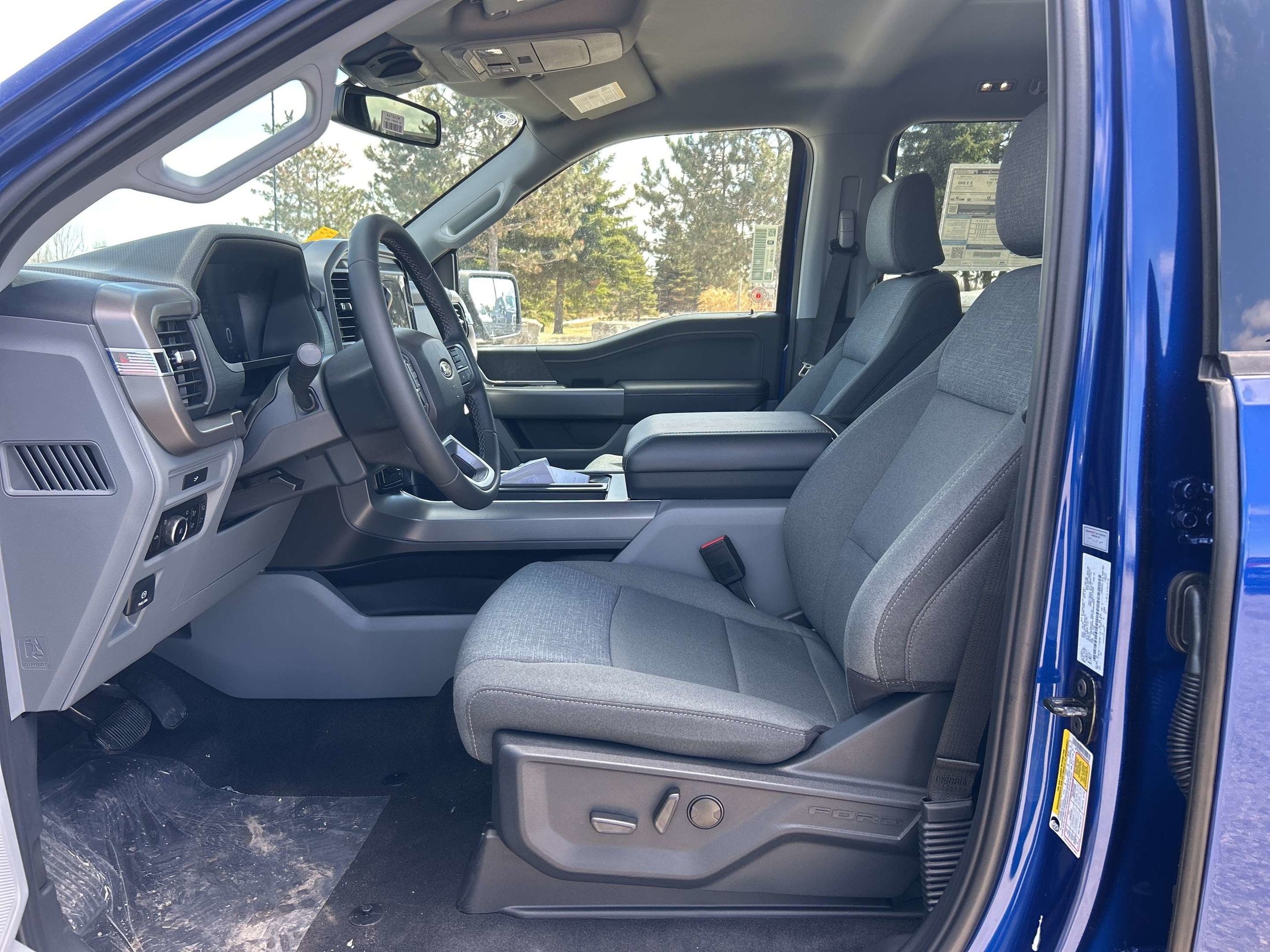Photo 2026 Ford F-150 XLT #8