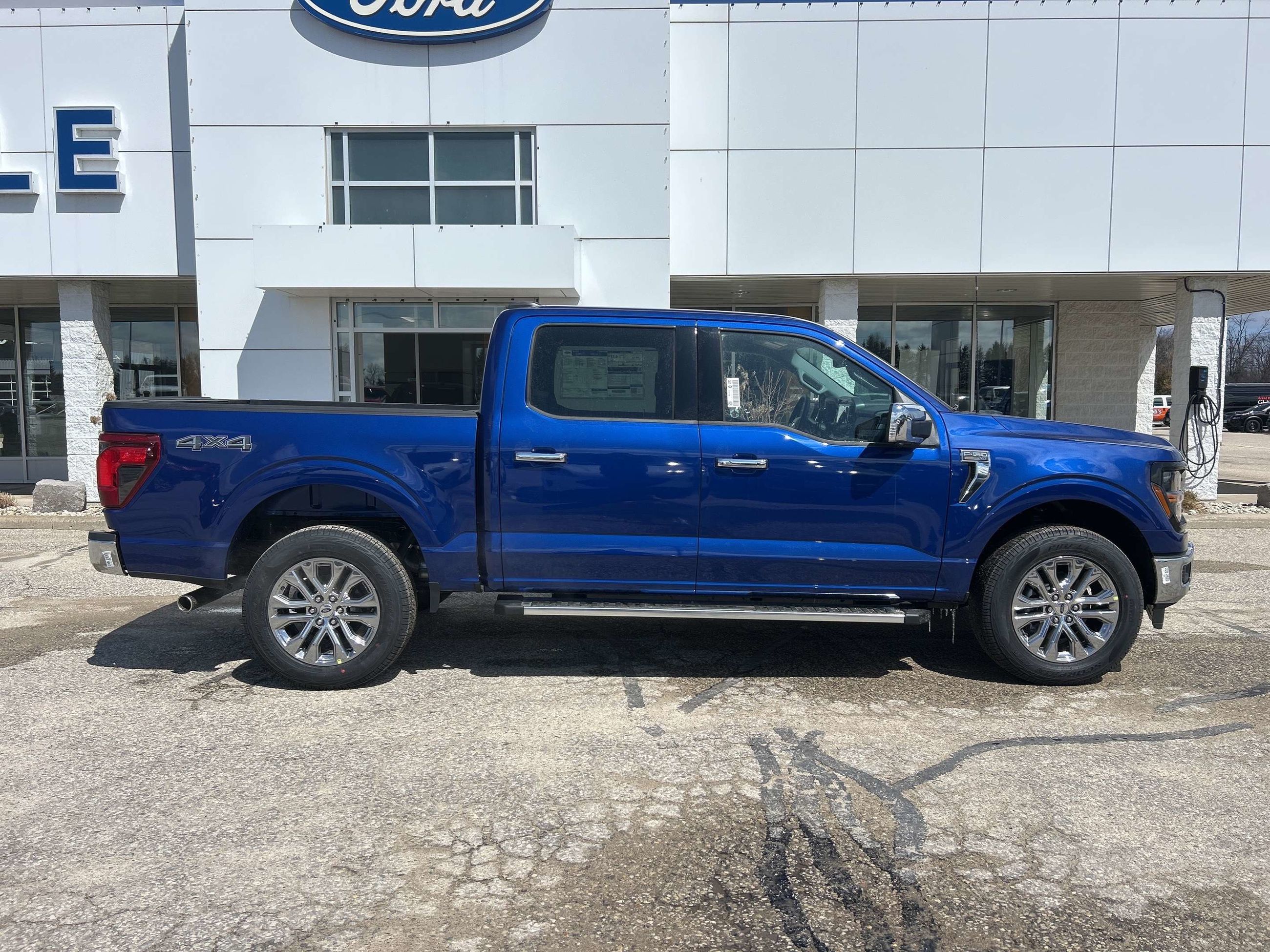 Photo 2026 Ford F-150 XLT #3
