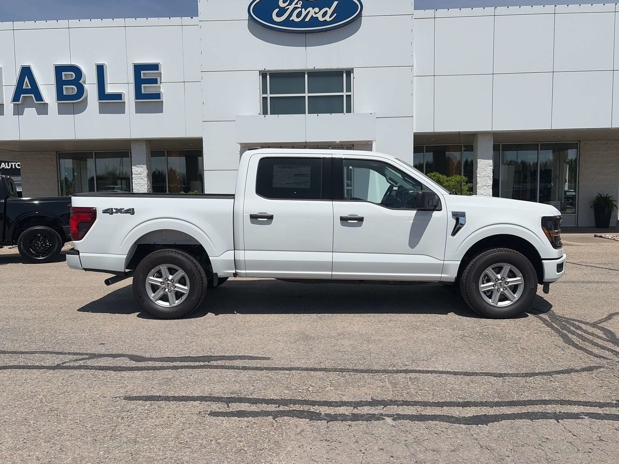 Photo 2026 Ford F-150 XLT #3