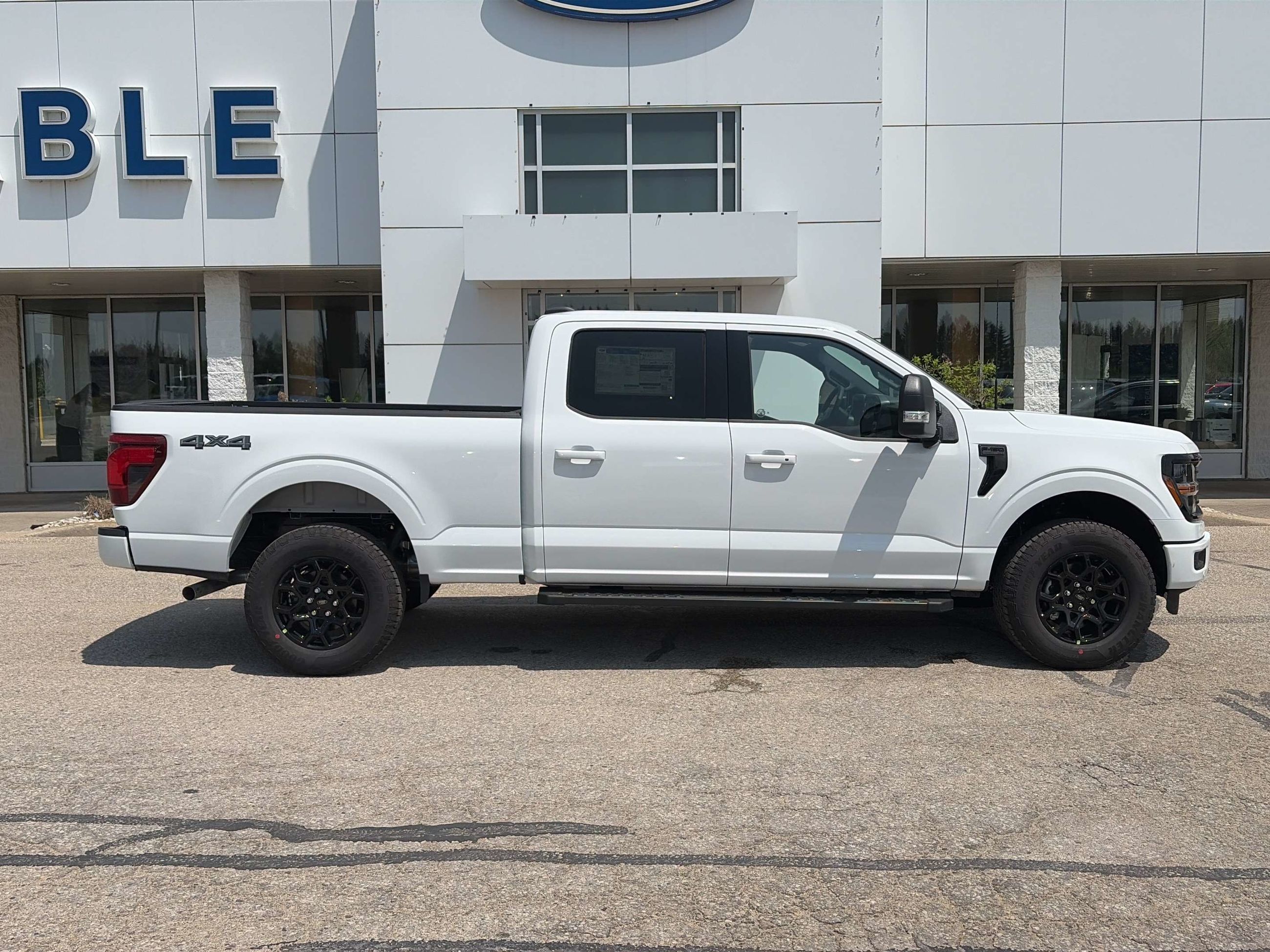 Photo 2026 Ford F-150 XLT #3