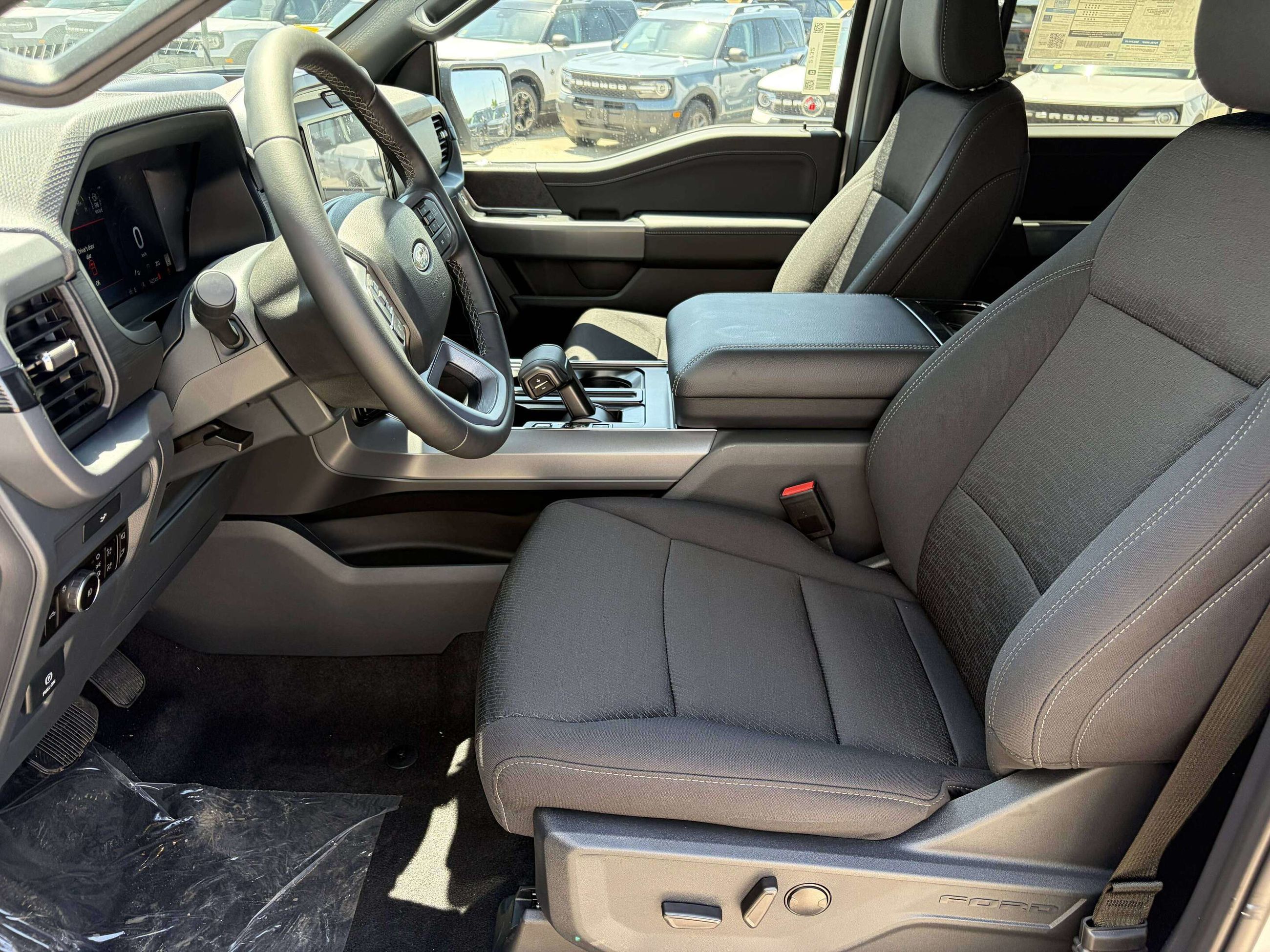 Photo 2026 Ford F-150 XLT #8