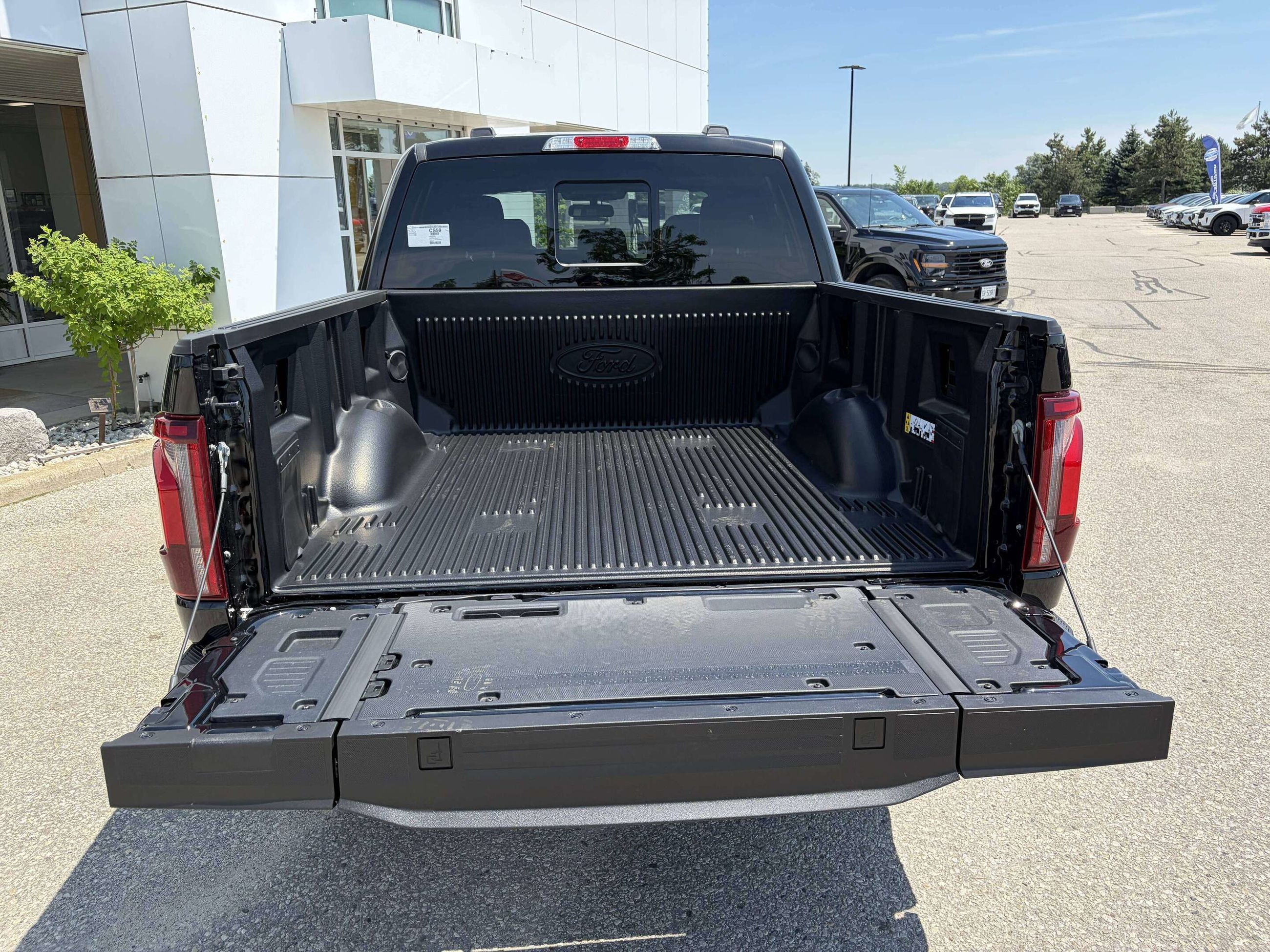 Photo 2026 Ford F-150 Lariat #5
