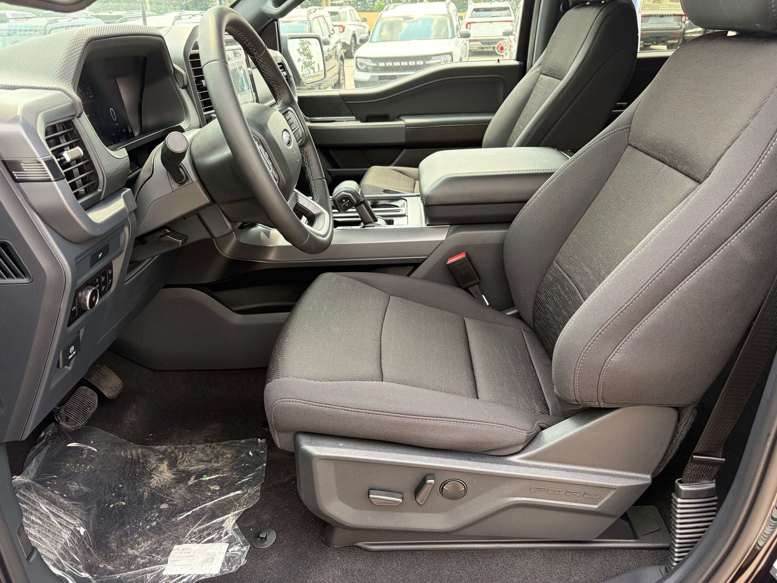 Photo 2026 Ford F-150 XLT #8