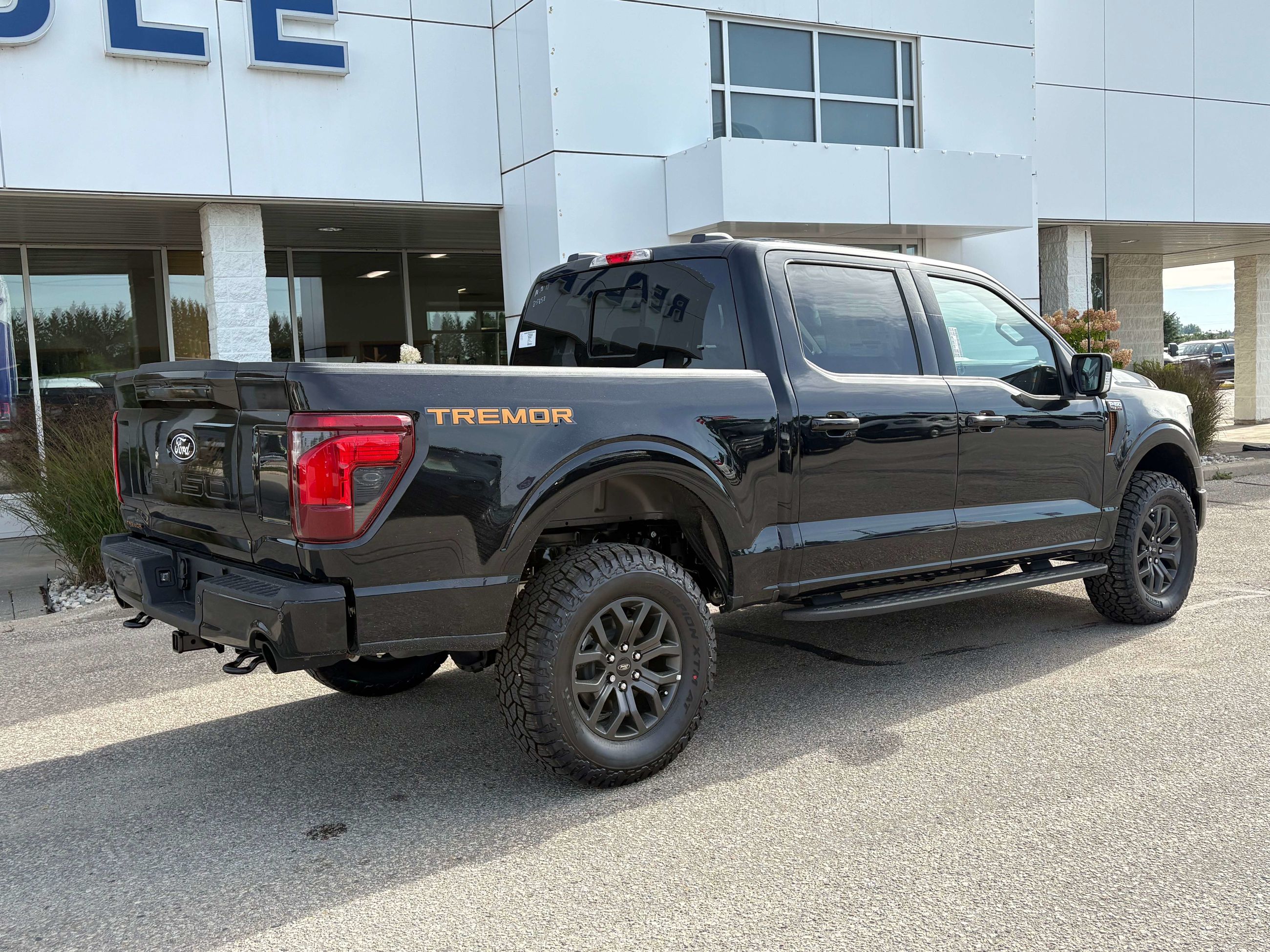 Photo 2026 Ford F-150 Tremor #4