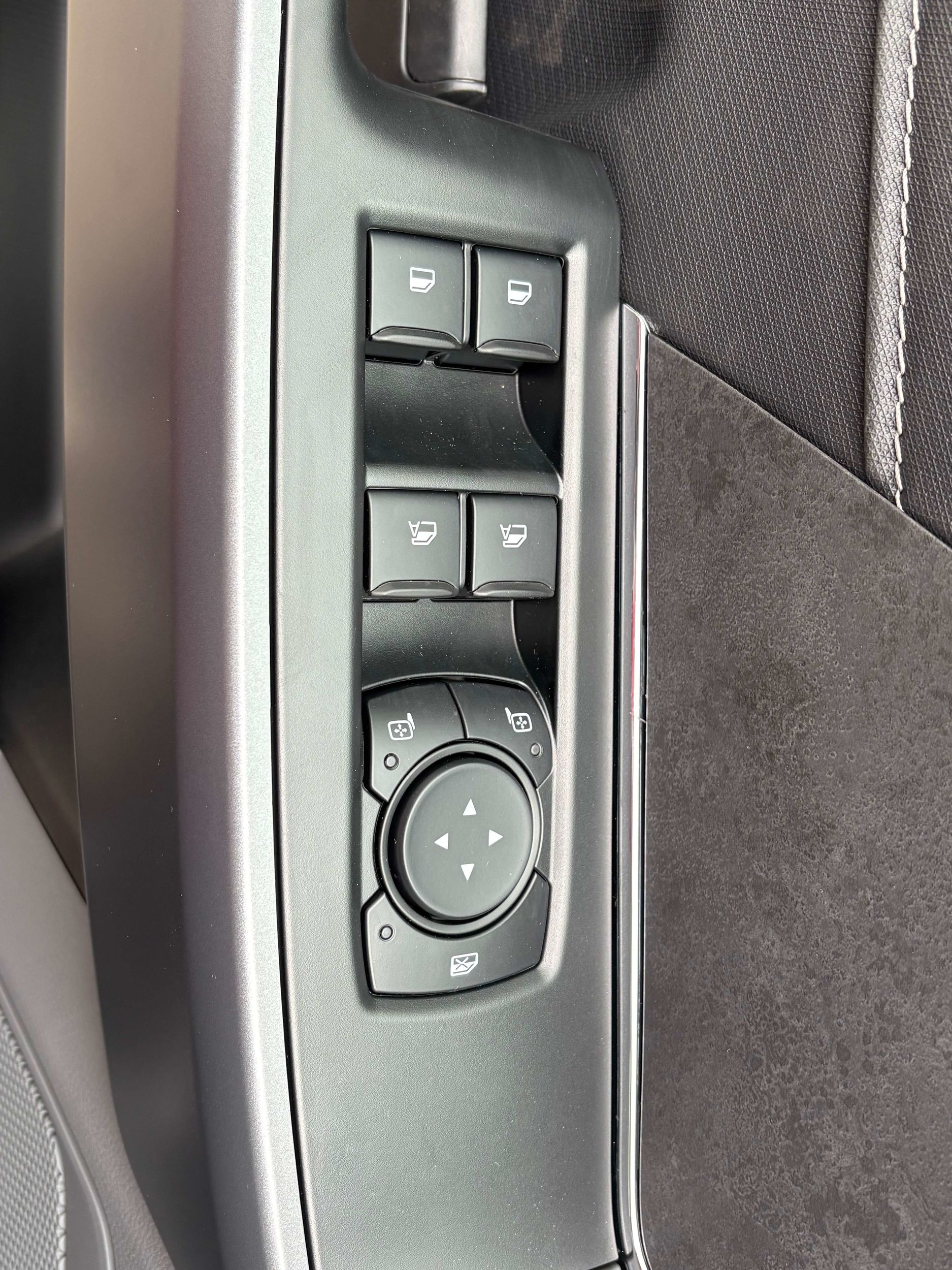 Photo 2026 Ford F-150 XLT #8