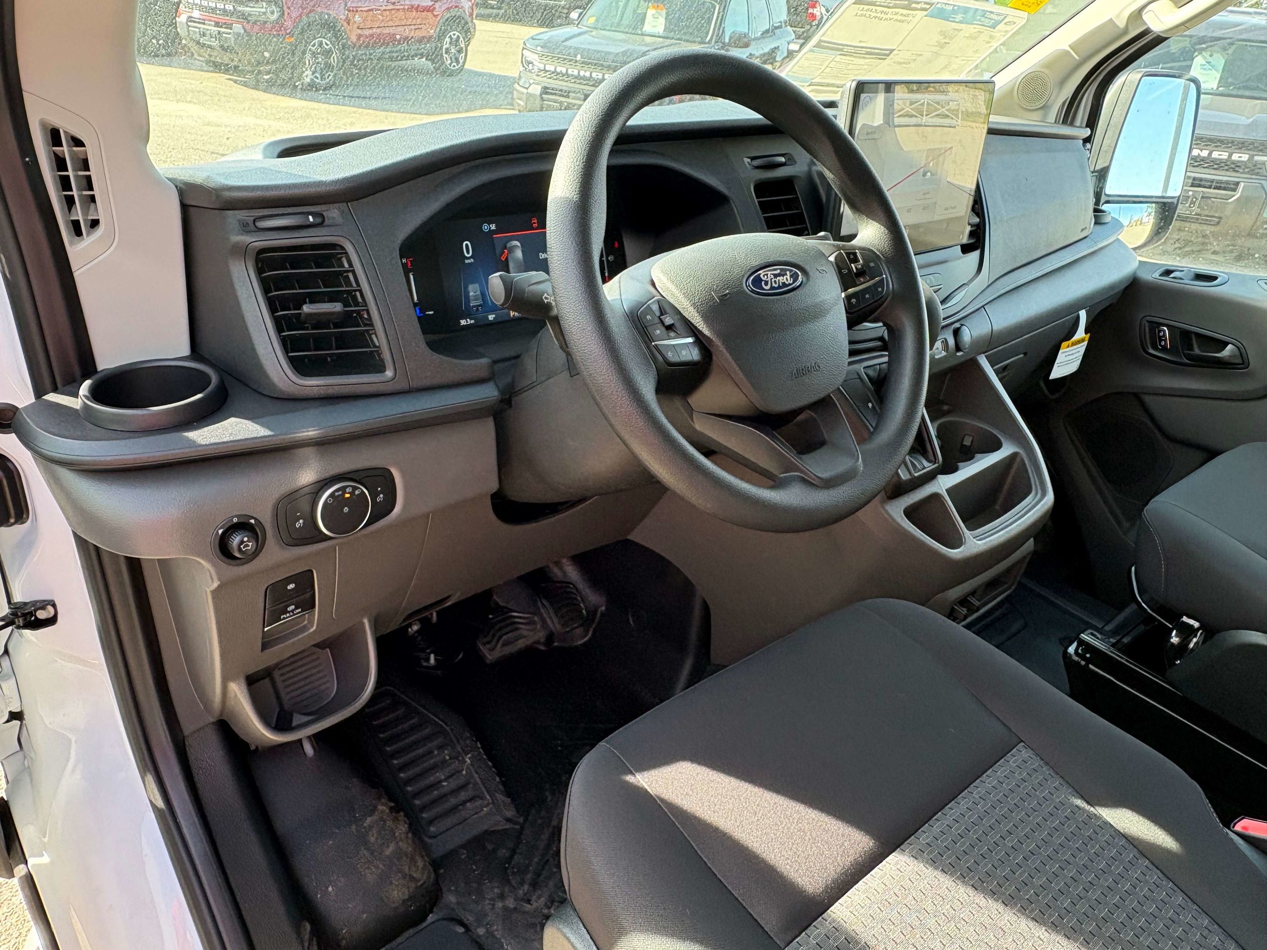 Photo 2027 Ford Transit Long 148 #7
