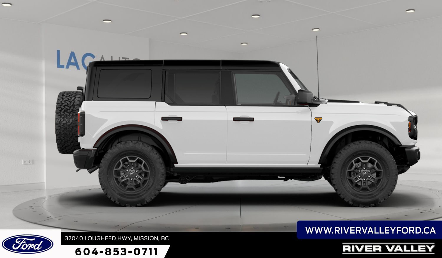 Photo 2025 Ford Bronco Badlands #3