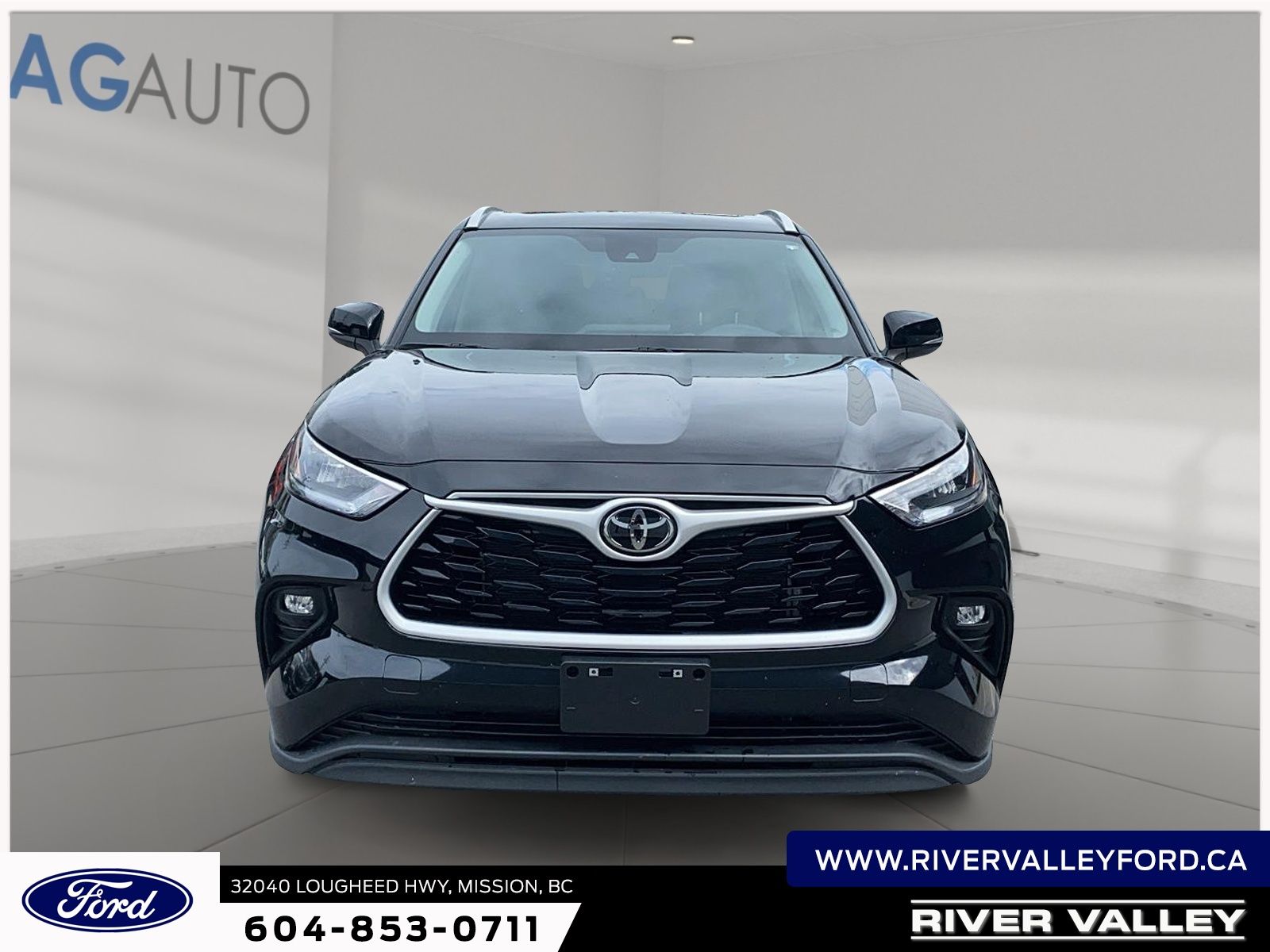 Photo 2025 Toyota Highlander XLE #2