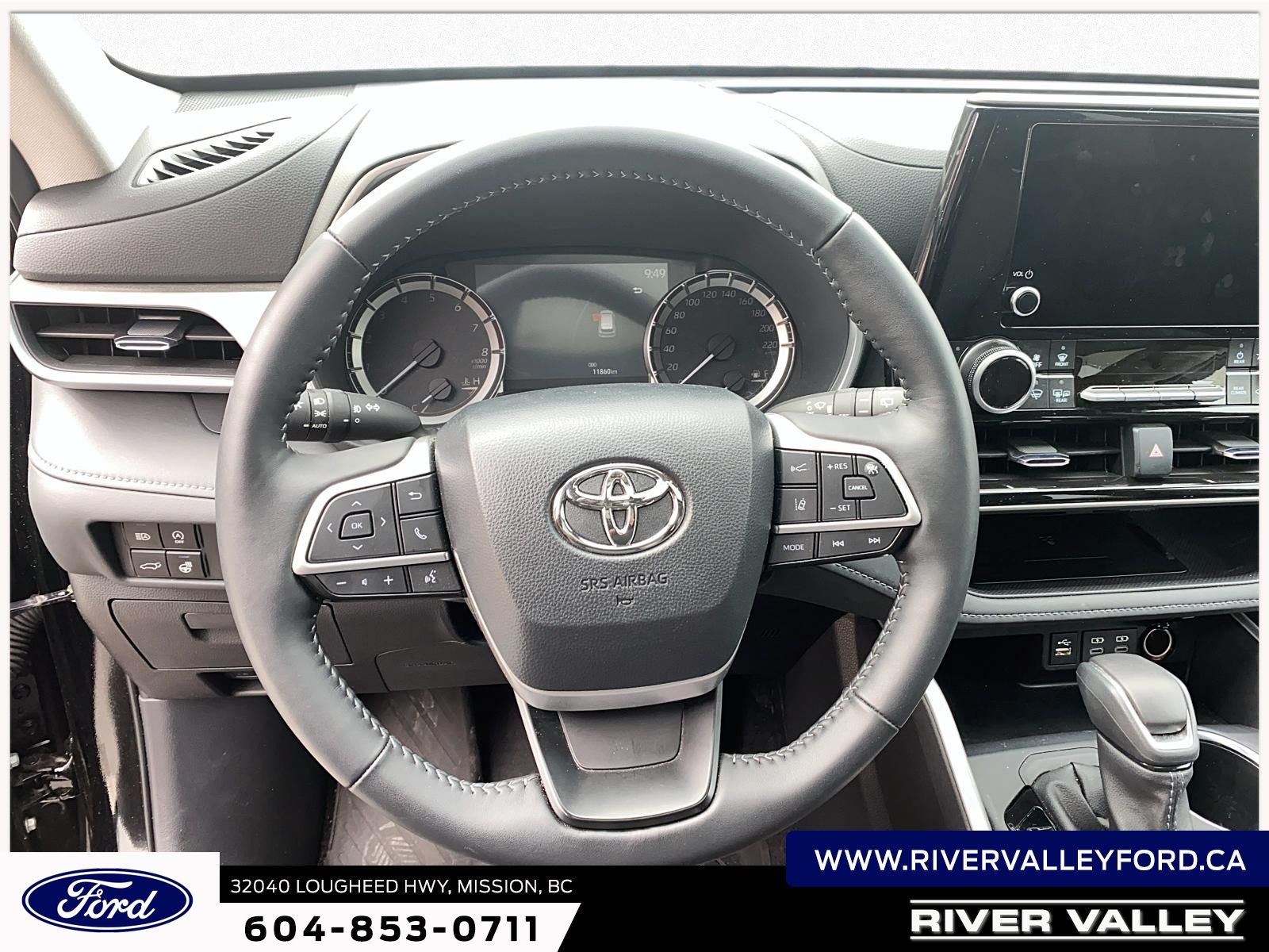 Photo 2025 Toyota Highlander XLE #8