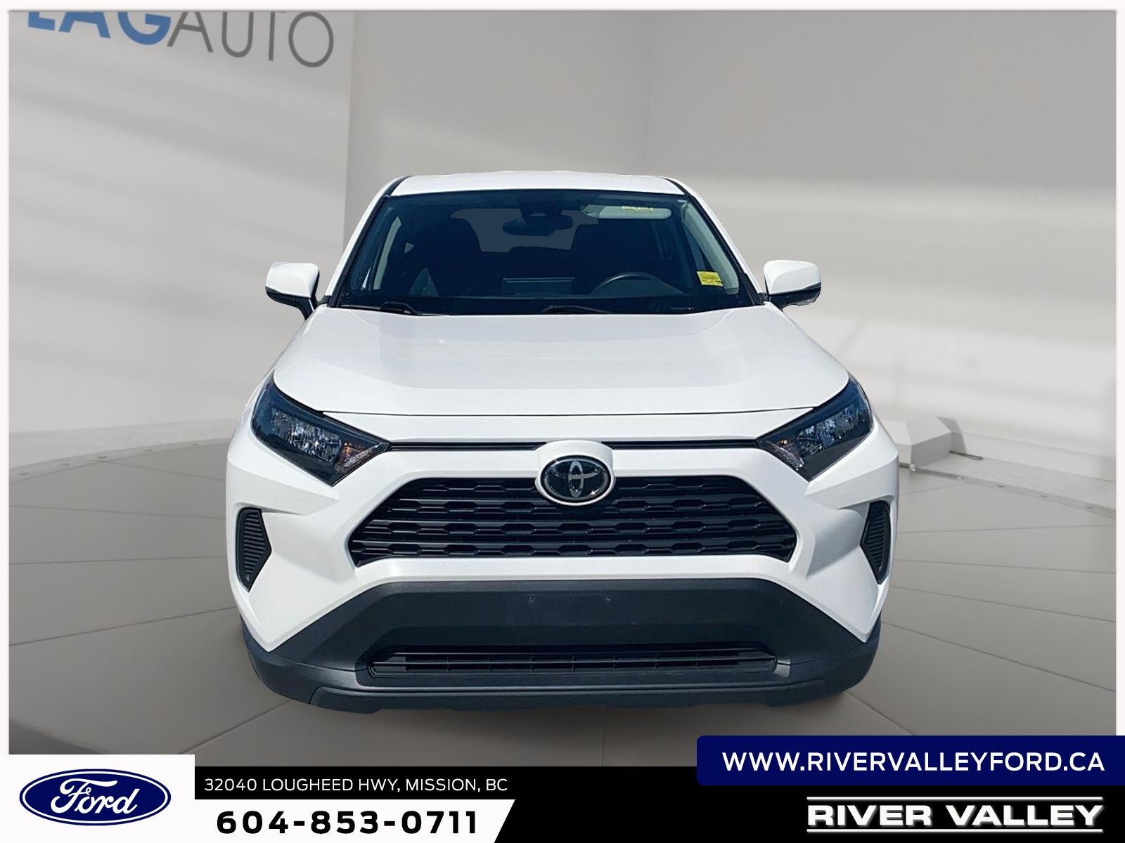 Photo 2024 Toyota RAV4 LE #2
