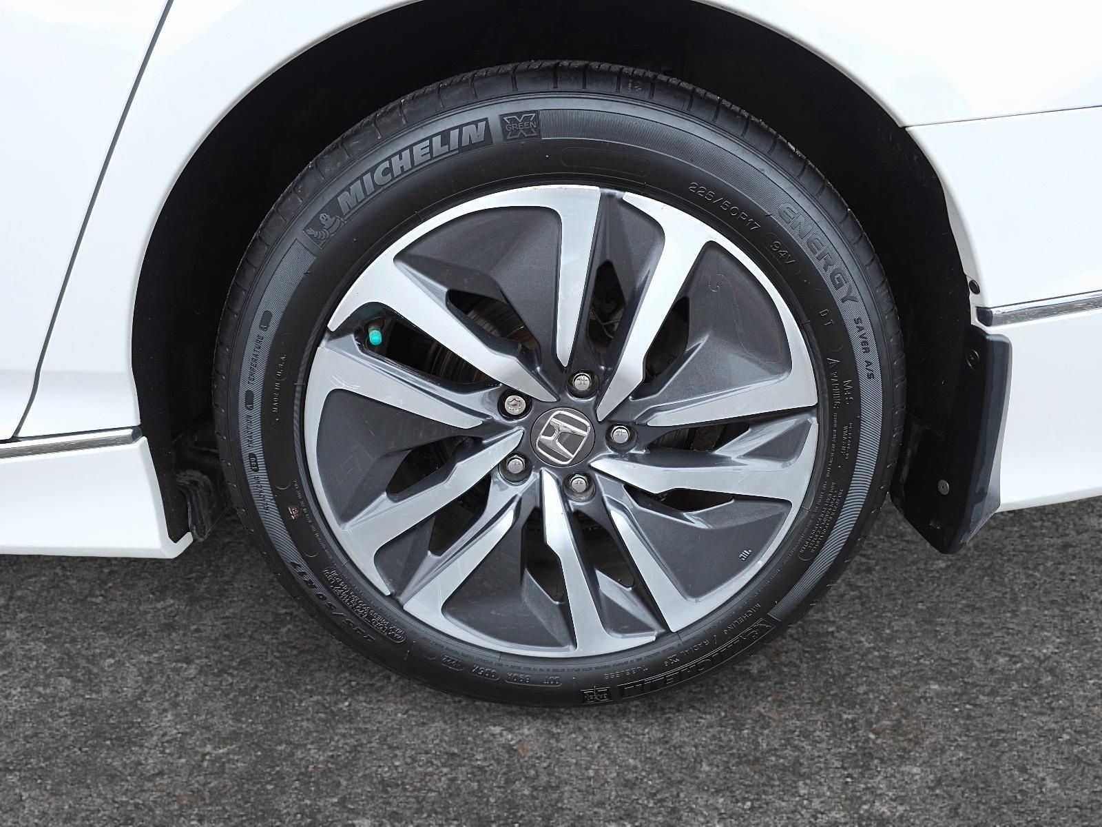 Photo 2022 Honda Accord Hybride #7