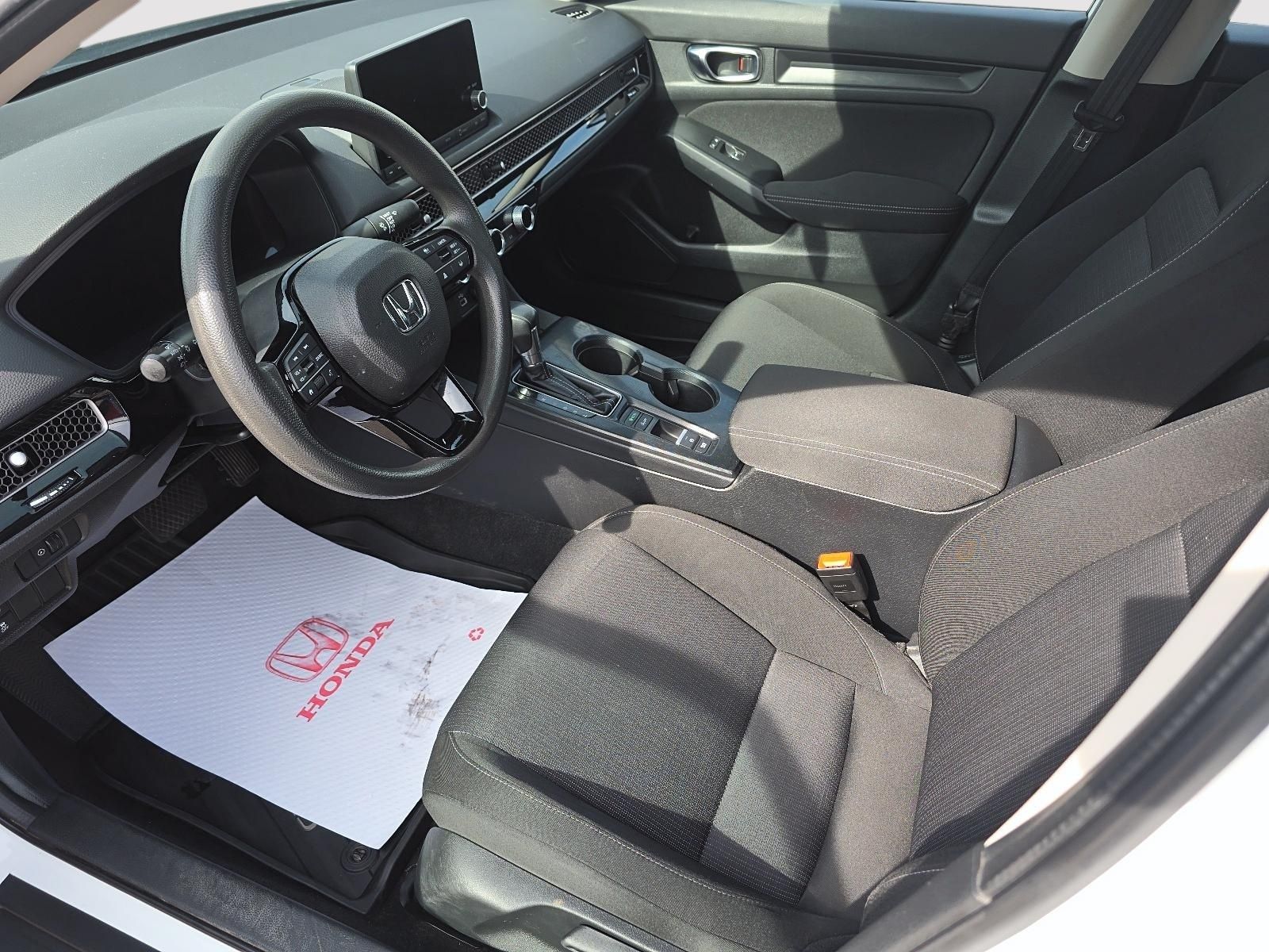 Photo 2022 Honda CIVIC SDN LX #8