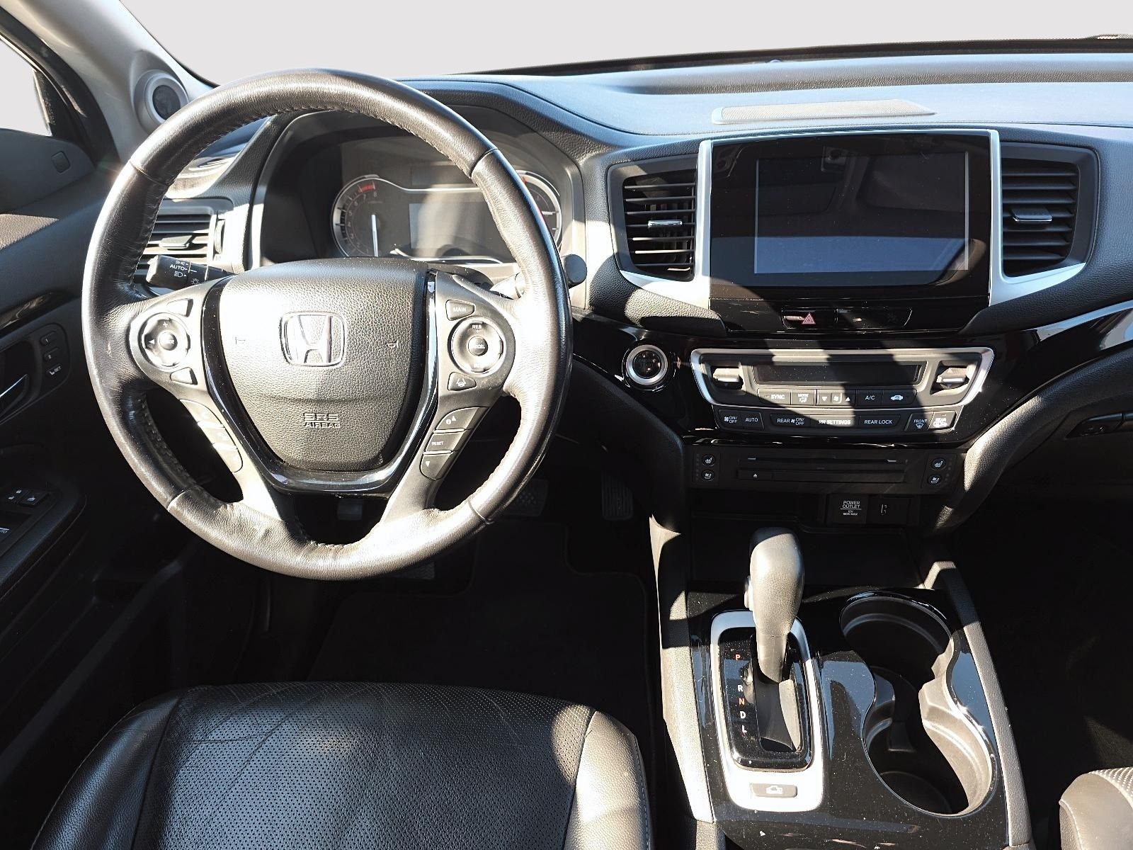 Photo Honda Ridgeline Touring 2018 #8