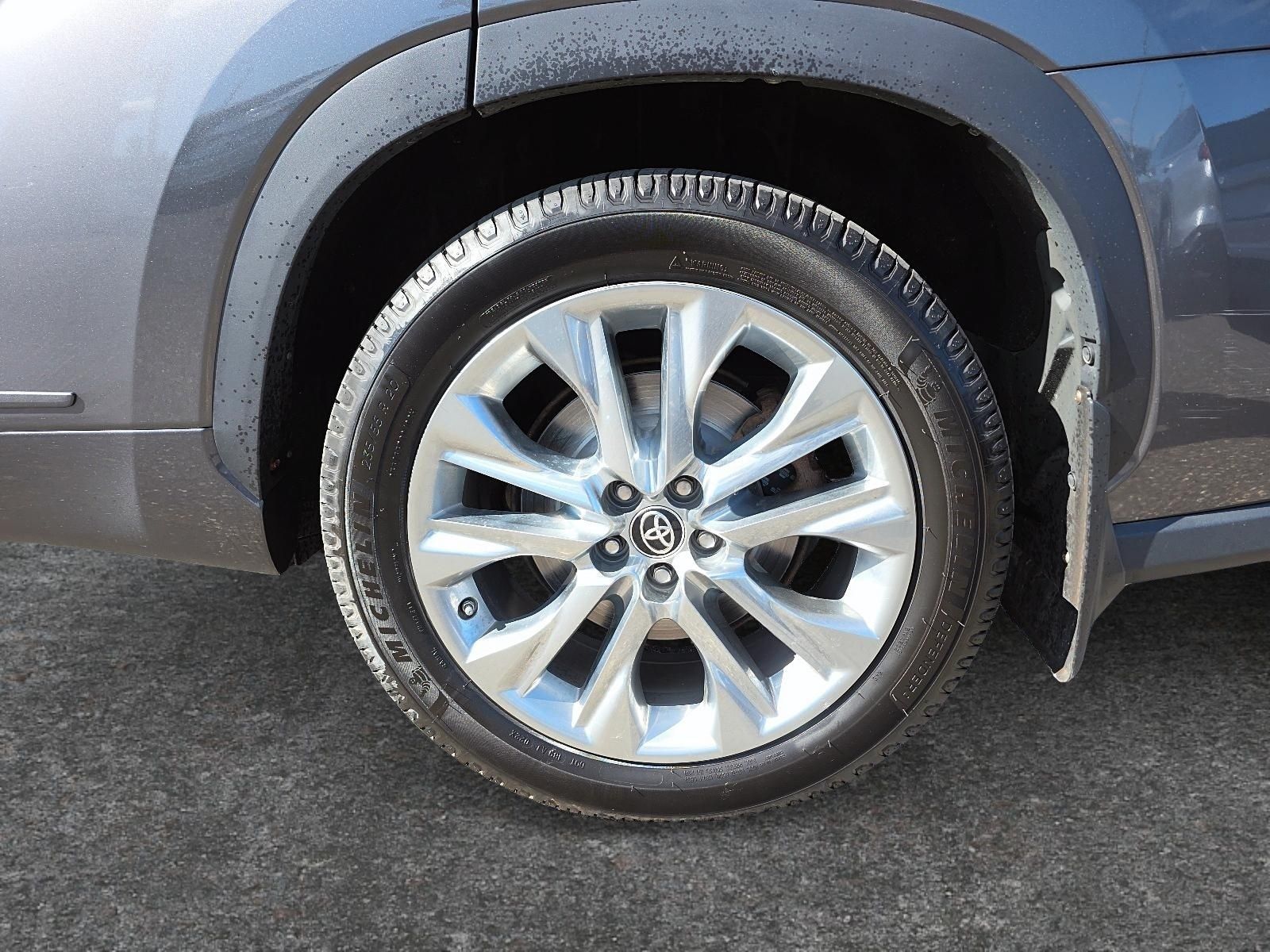 Photo Toyota Highlander Limited 2021 #8