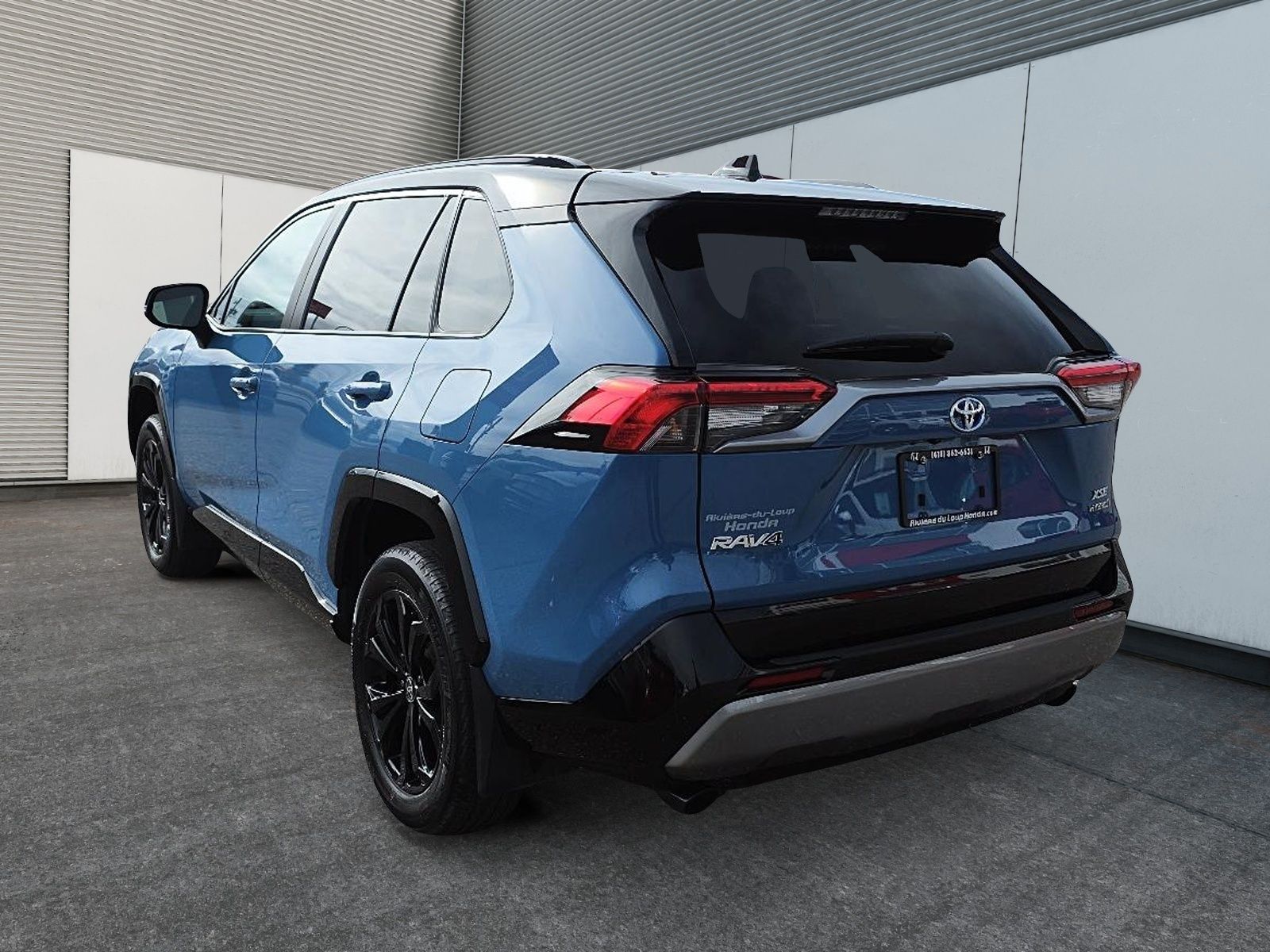 Photo 2024 Toyota RAV4 XSE Hybride #4