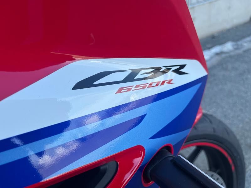 2025 Honda CBR650R ABS